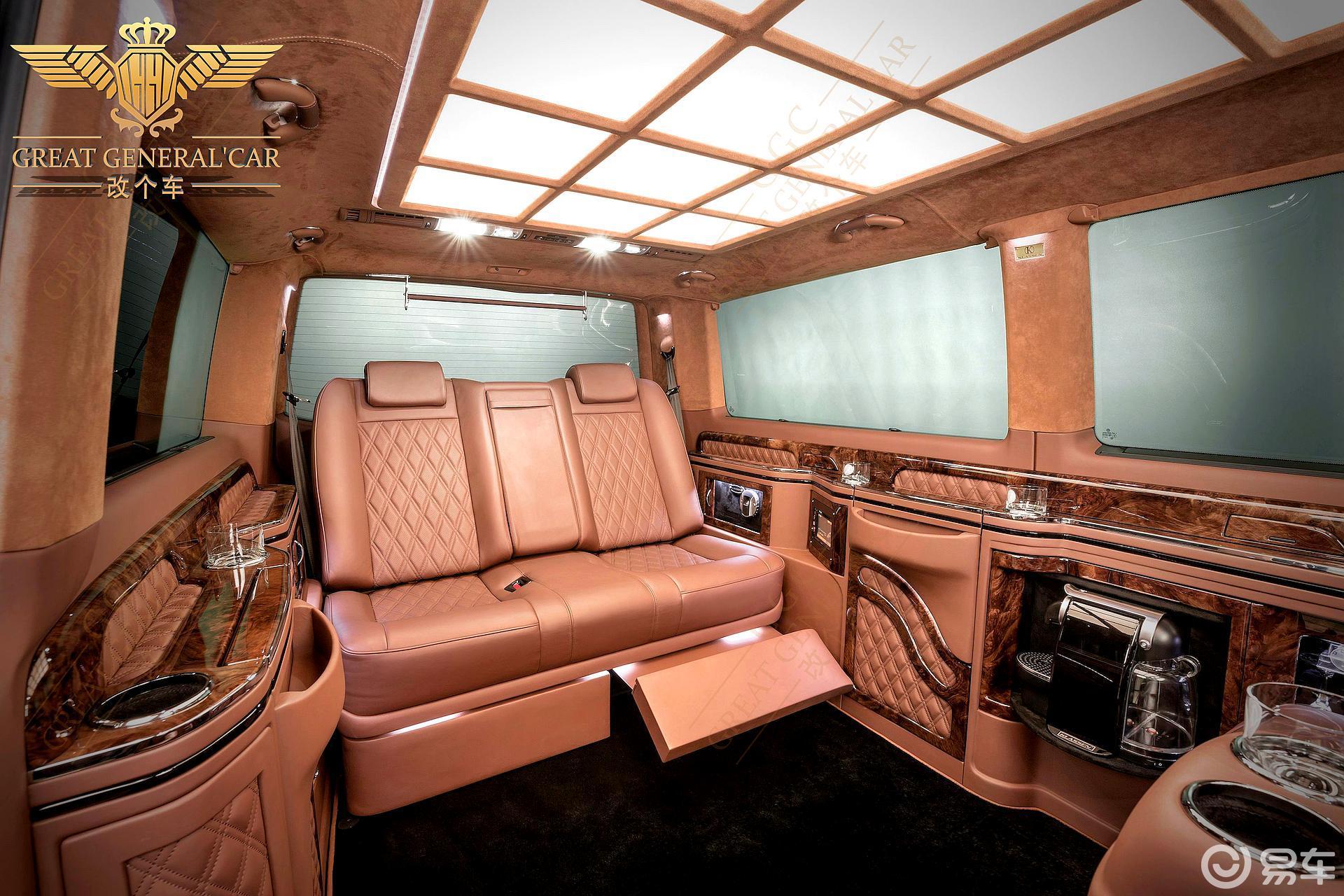 大众T6凯路威内饰改装_福特撼路者内饰改装_大众MPV内饰升级改造