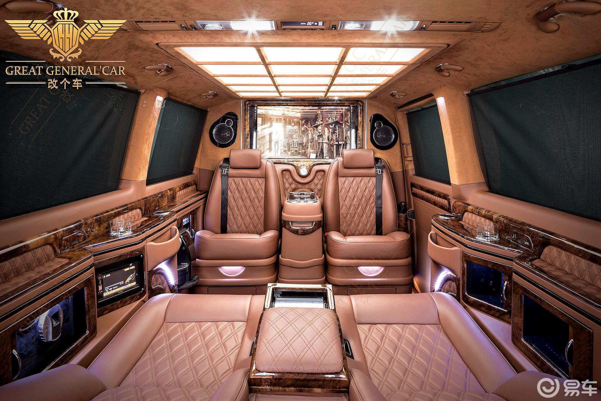 大众T6凯路威内饰改装_福特撼路者内饰改装_大众MPV内饰升级改造