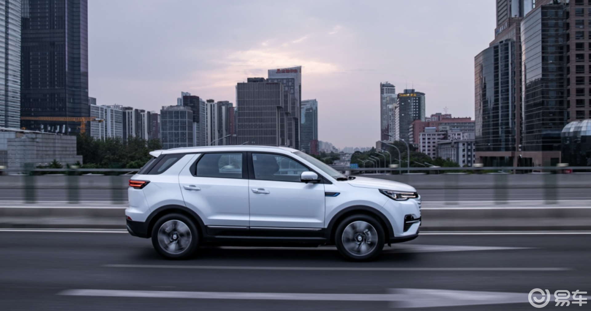 15.99万起售,续航超600km长安cs55纯电版上市