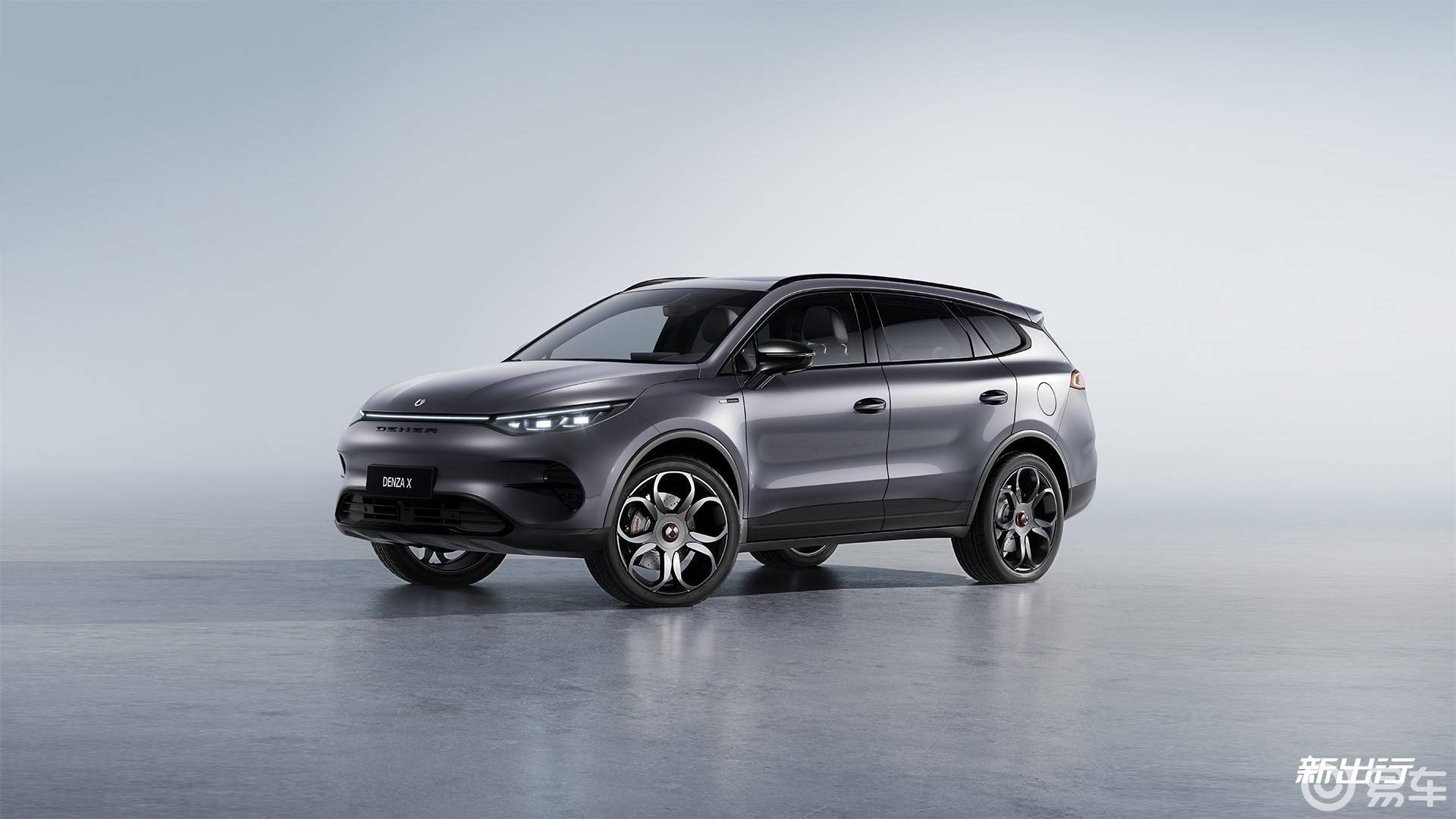 奔驰味十足 腾势 x 纯电版试驾体验