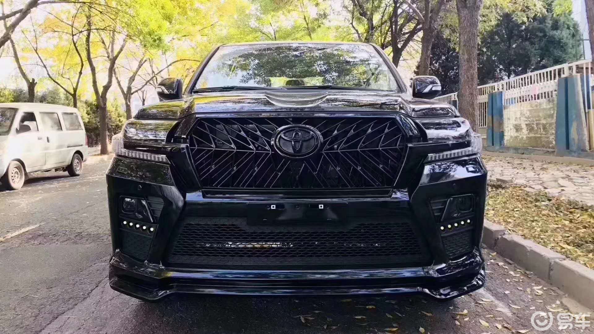 中东丰田 酷路泽4000 改装黑武士套件 最新报价