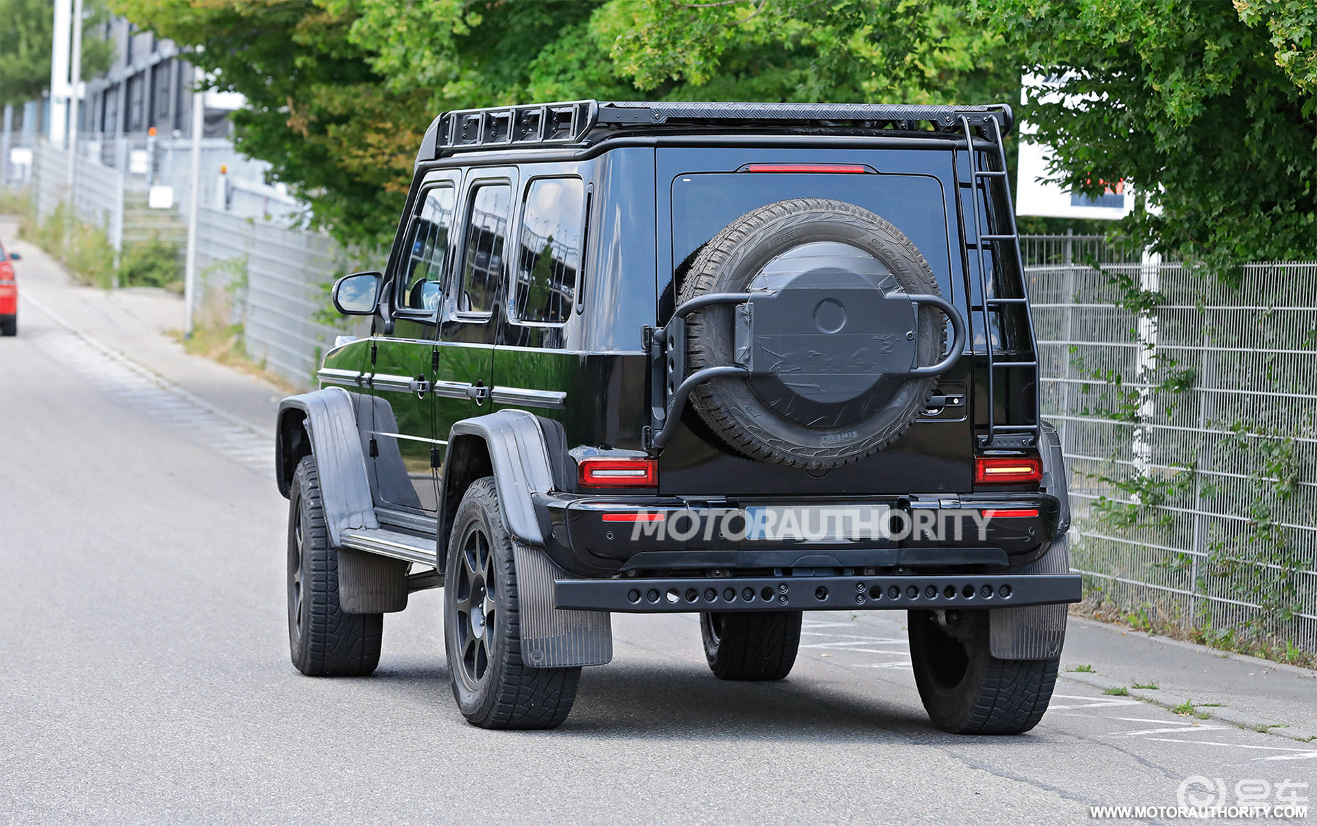 谍照曝光 21款奔驰g500 4x4 价格超300万元