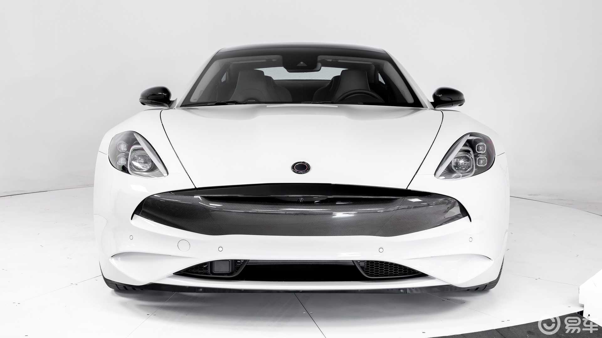 隐形富豪专驾大众途锐 内饰图谍照曝光