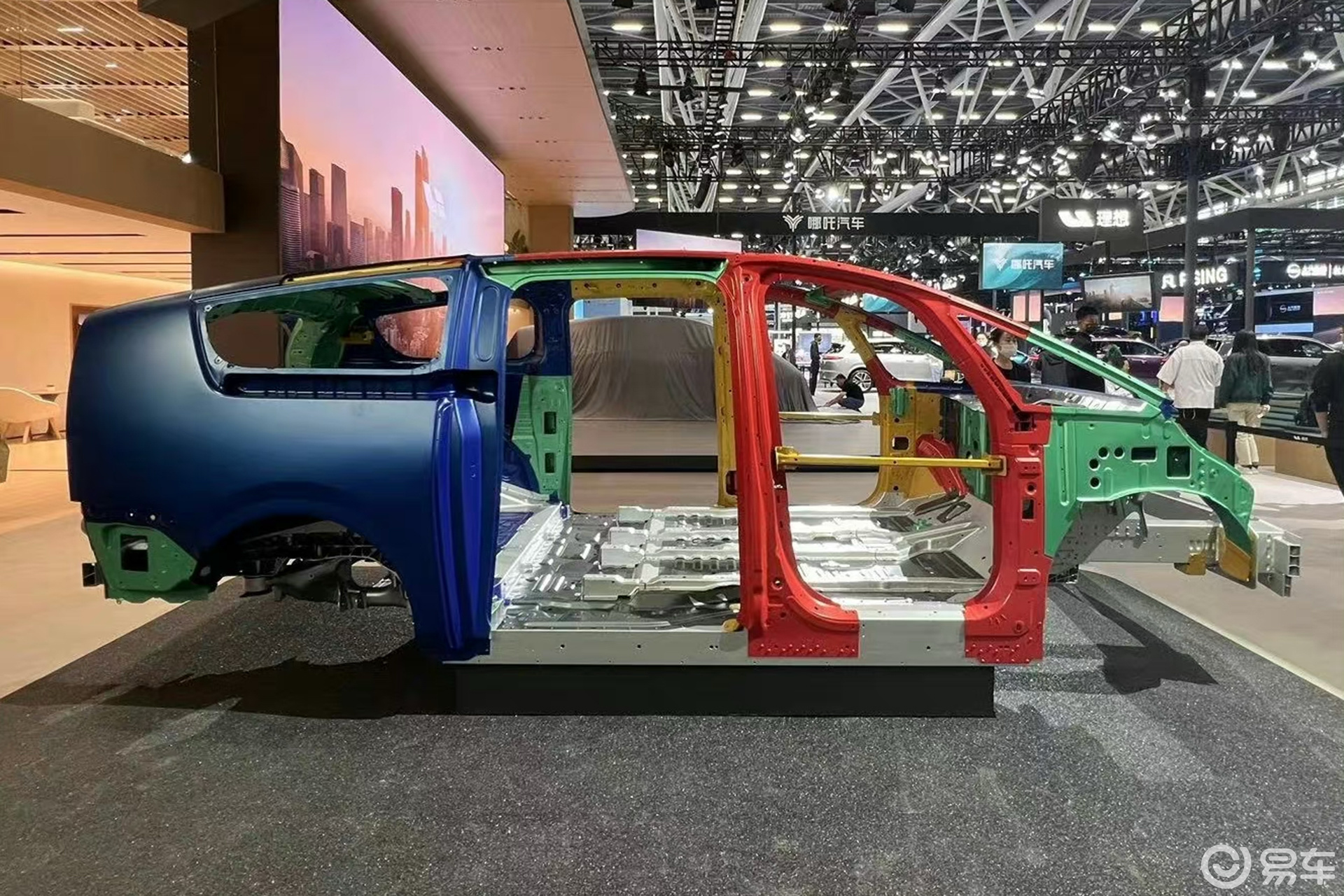 理想mega空间-后备厢-车身-易车