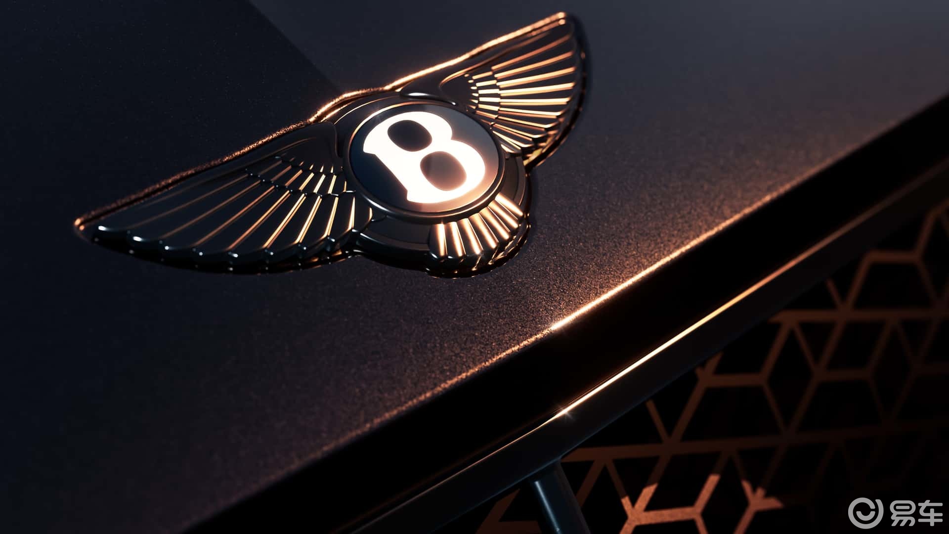 首款纯电SUV来了？ 宾利两款新车最新消息曝光