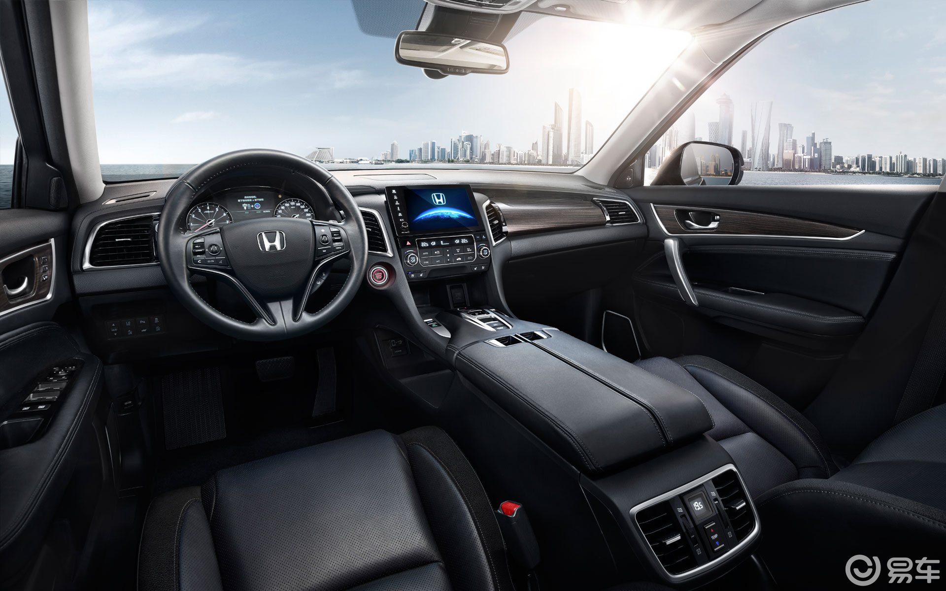 新款本田冠道“硬刚”本田UR-V,谁是“大五座天花板”?