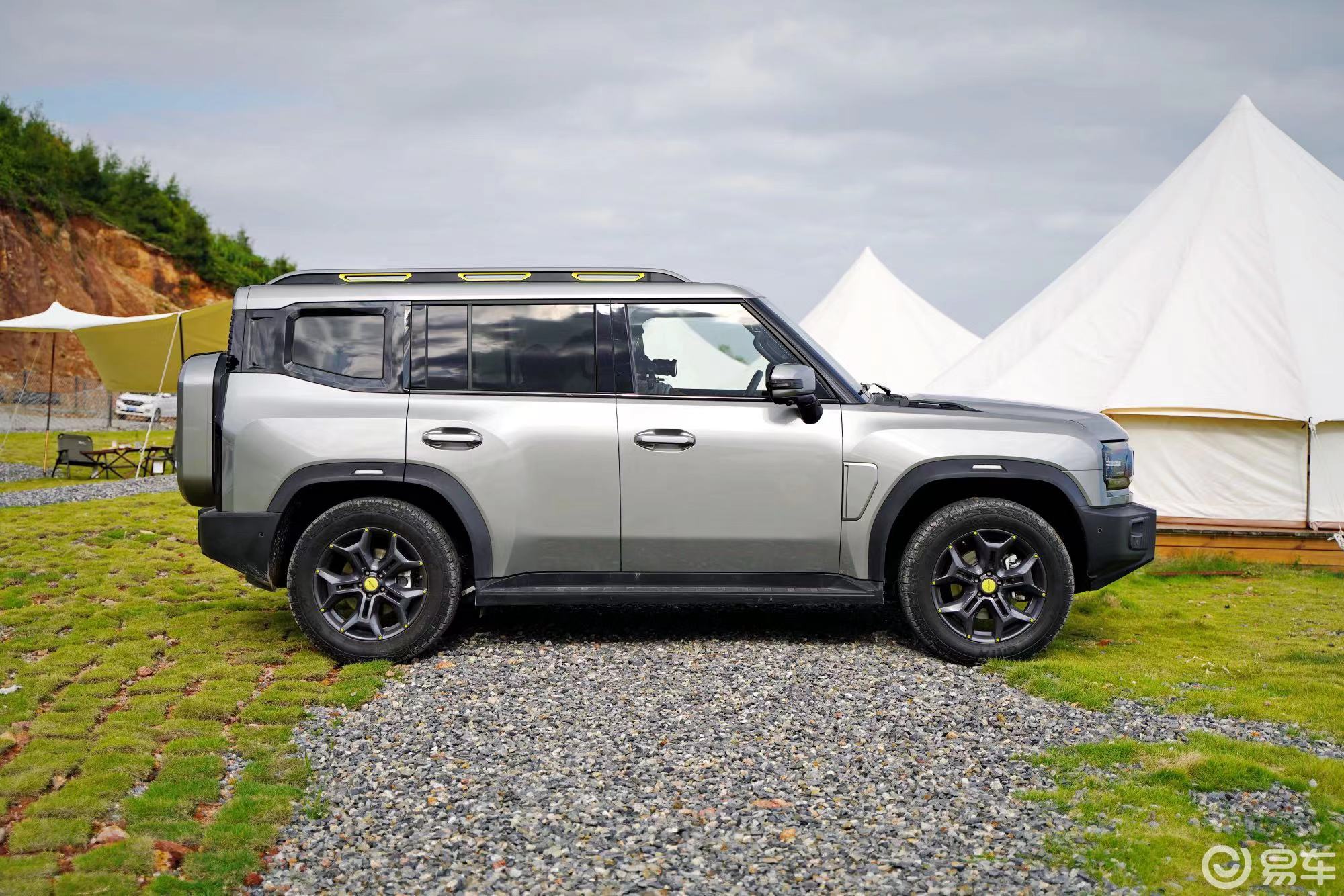 旅行者提供1.5t和2.0t两款涡轮增压发动机供选择匹配7速湿式_易车