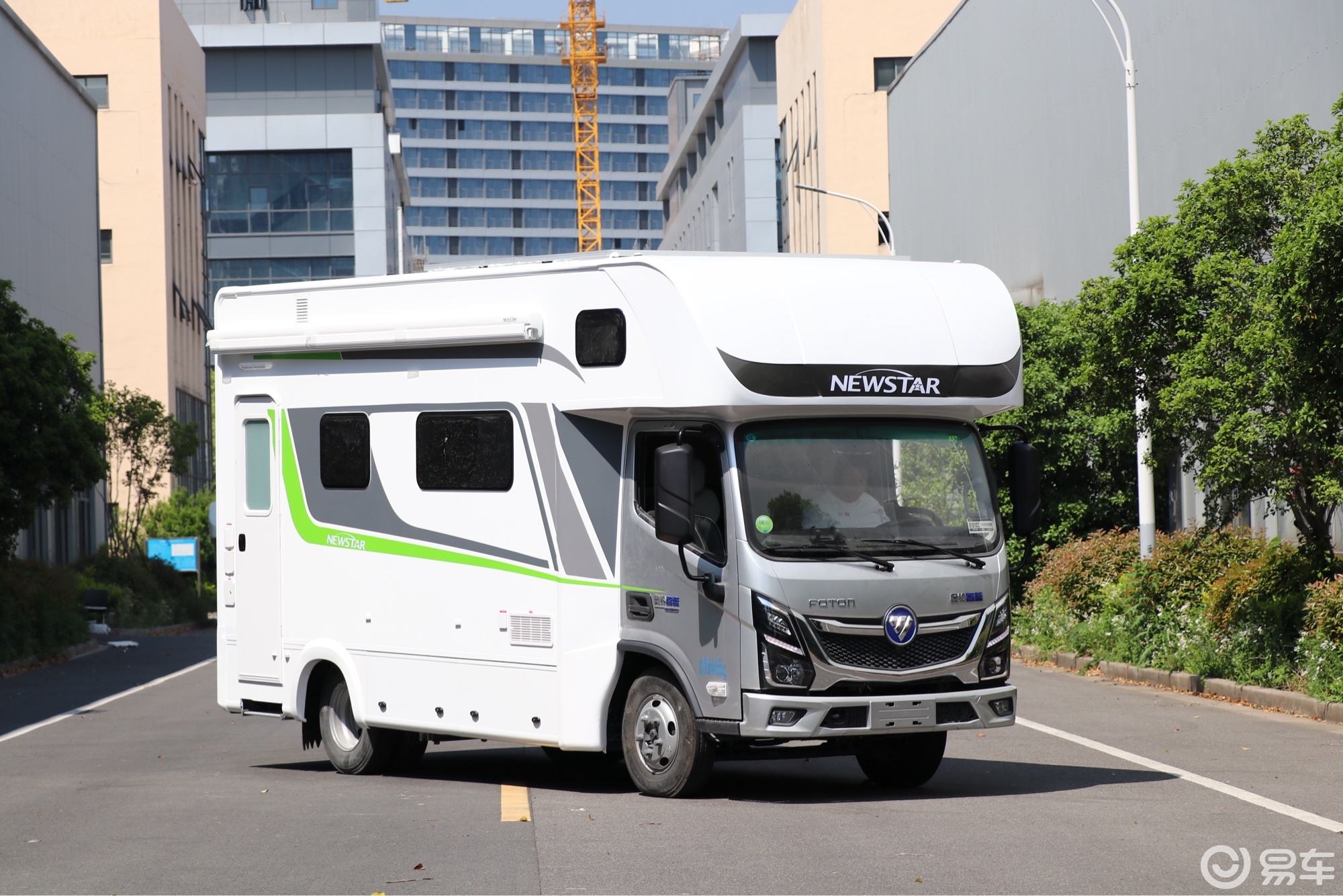 大空间+独立厨卫，新星新能源轻卡，圆你房车梦