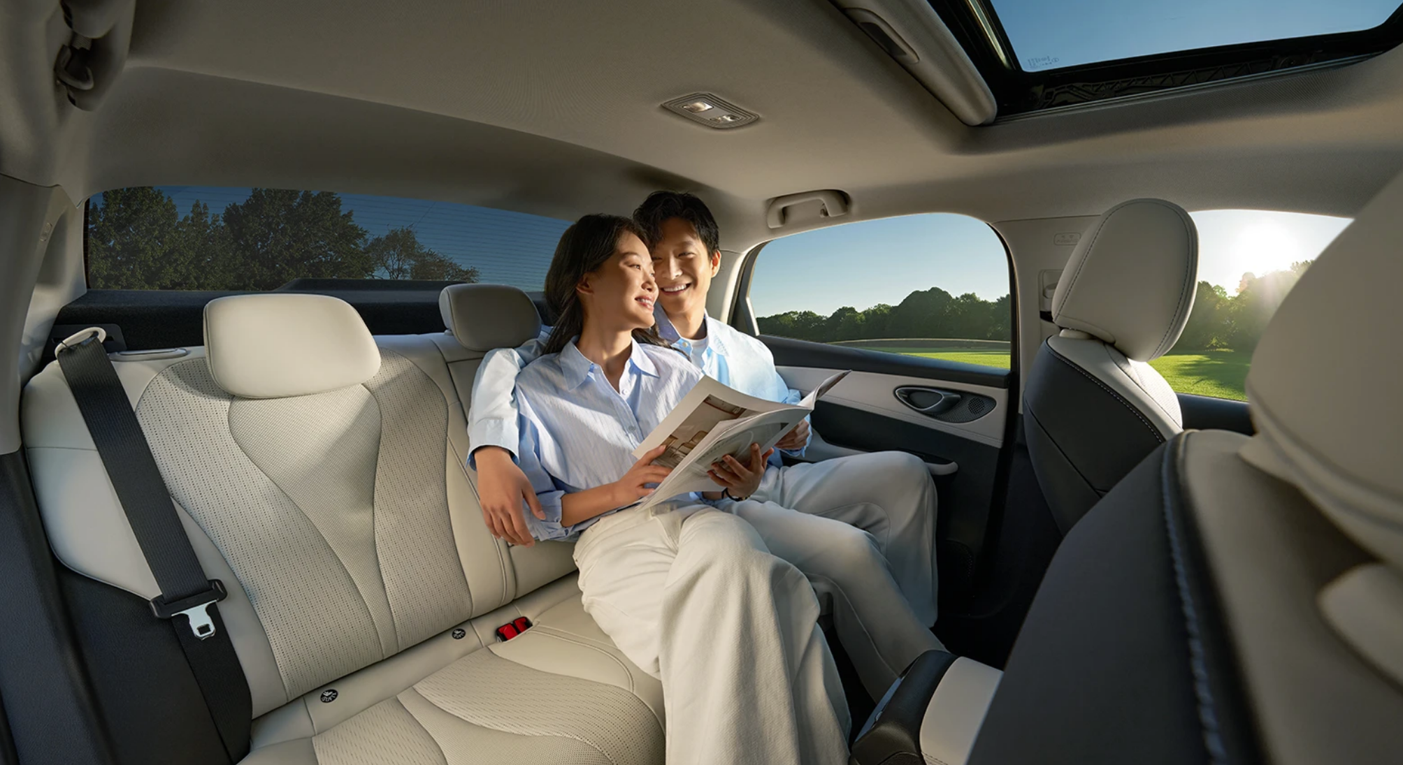 2026款海豹双车太原上市 210KM续航重塑家轿标杆