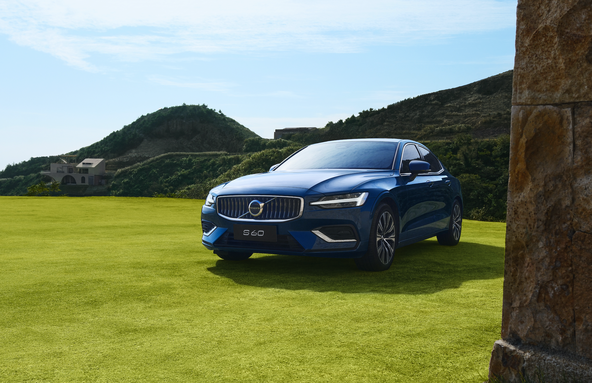 价格都在下探，沃尔沃S60和奥迪A4L，到底有何区别？