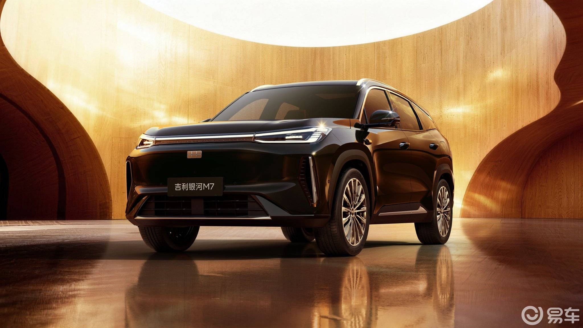 详细阅读:13.98万元起 吉利银河M7开启全球预售 13.98万元起 吉利银河M7开启全球预售