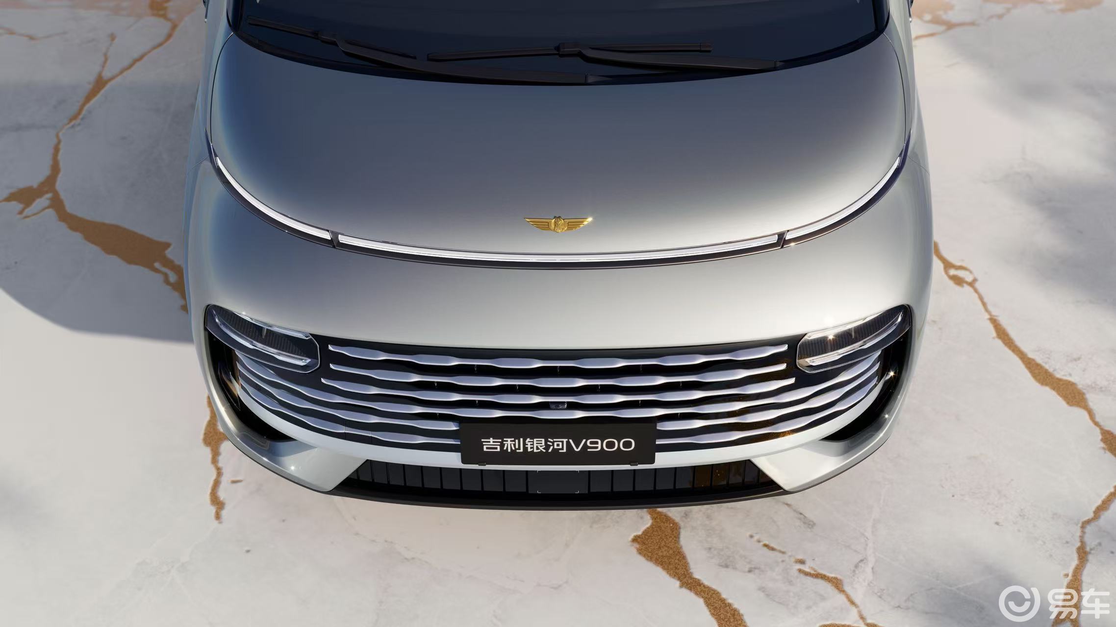 智驱新生 境拓全域—吉利银河V900重塑增程MPV新标杆