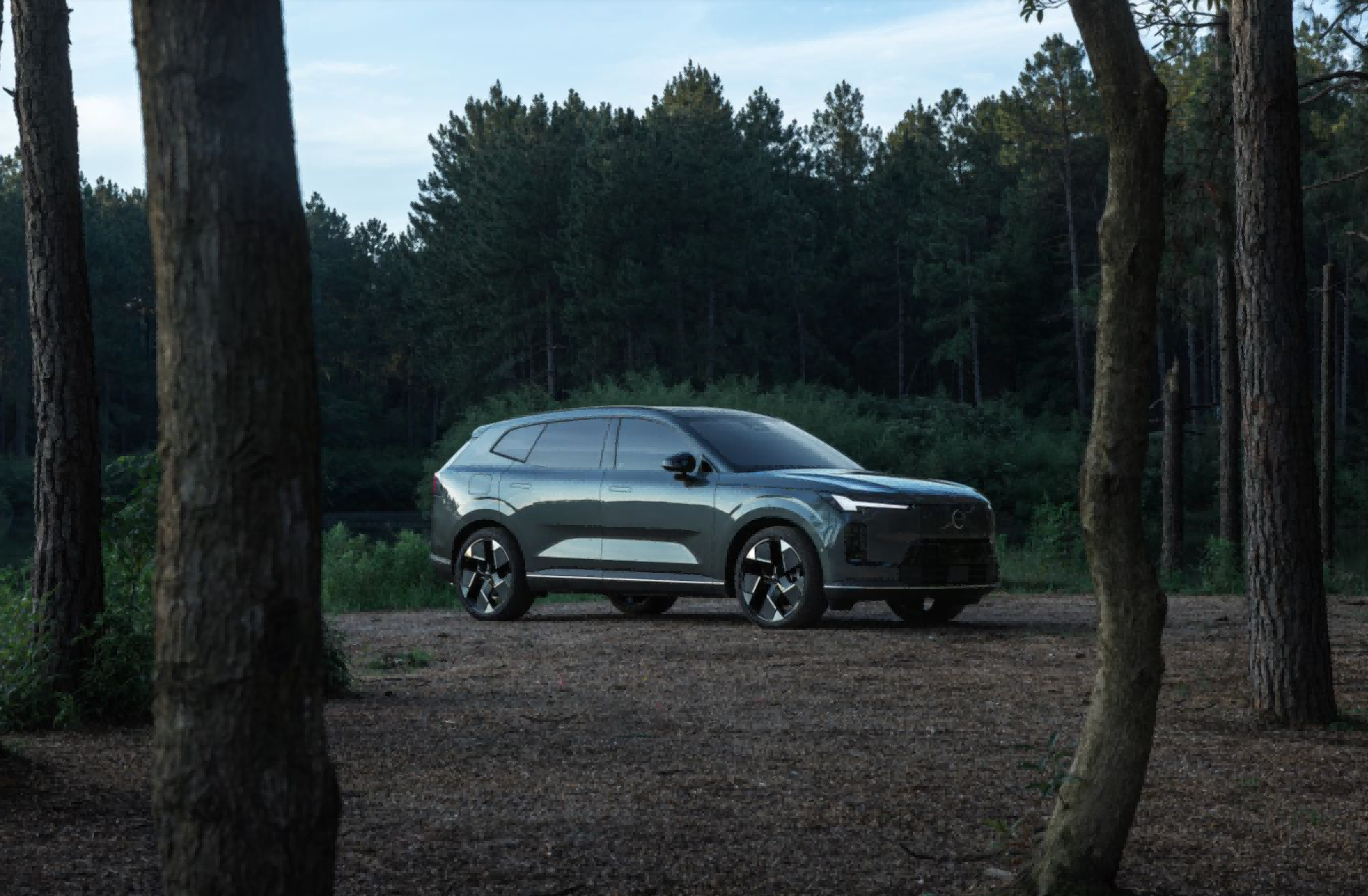 全新架构+诚意的价格，解析沃尔沃全新XC70到底怎么样？