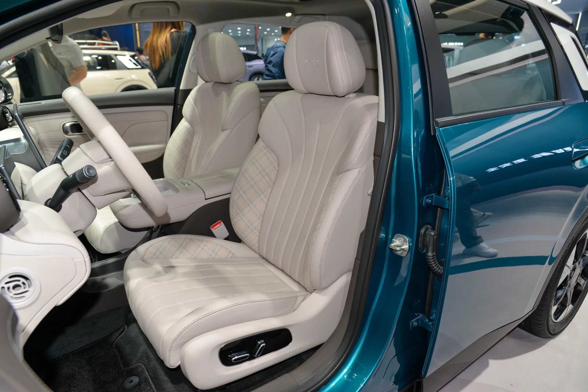 8万左右买新能源车推荐这几款，精致好开还省钱