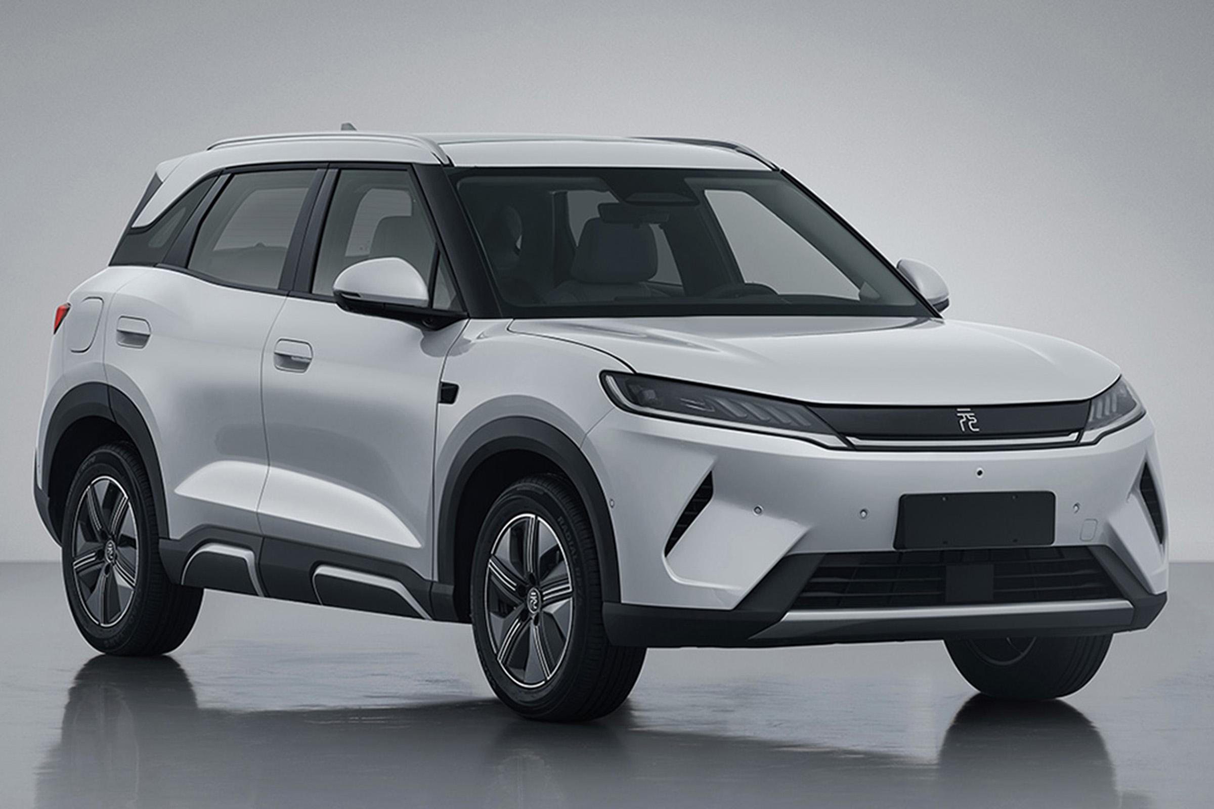 零跑A10上市6.58万起,挑战吉利星愿?