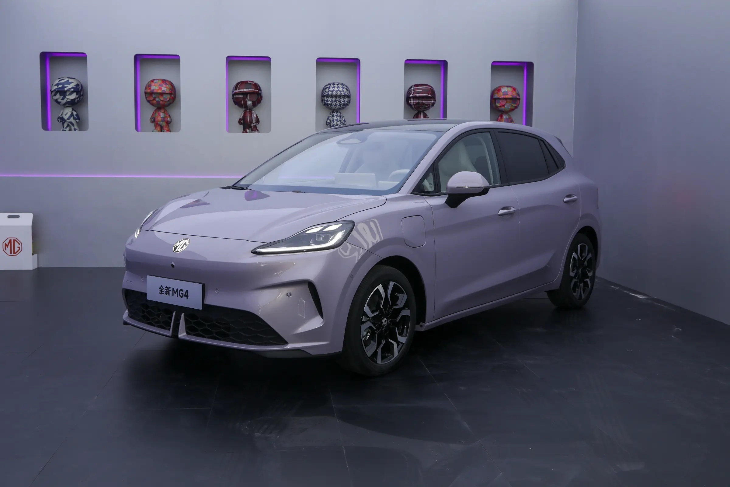 8万左右买新能源车推荐这几款，精致好开还省钱