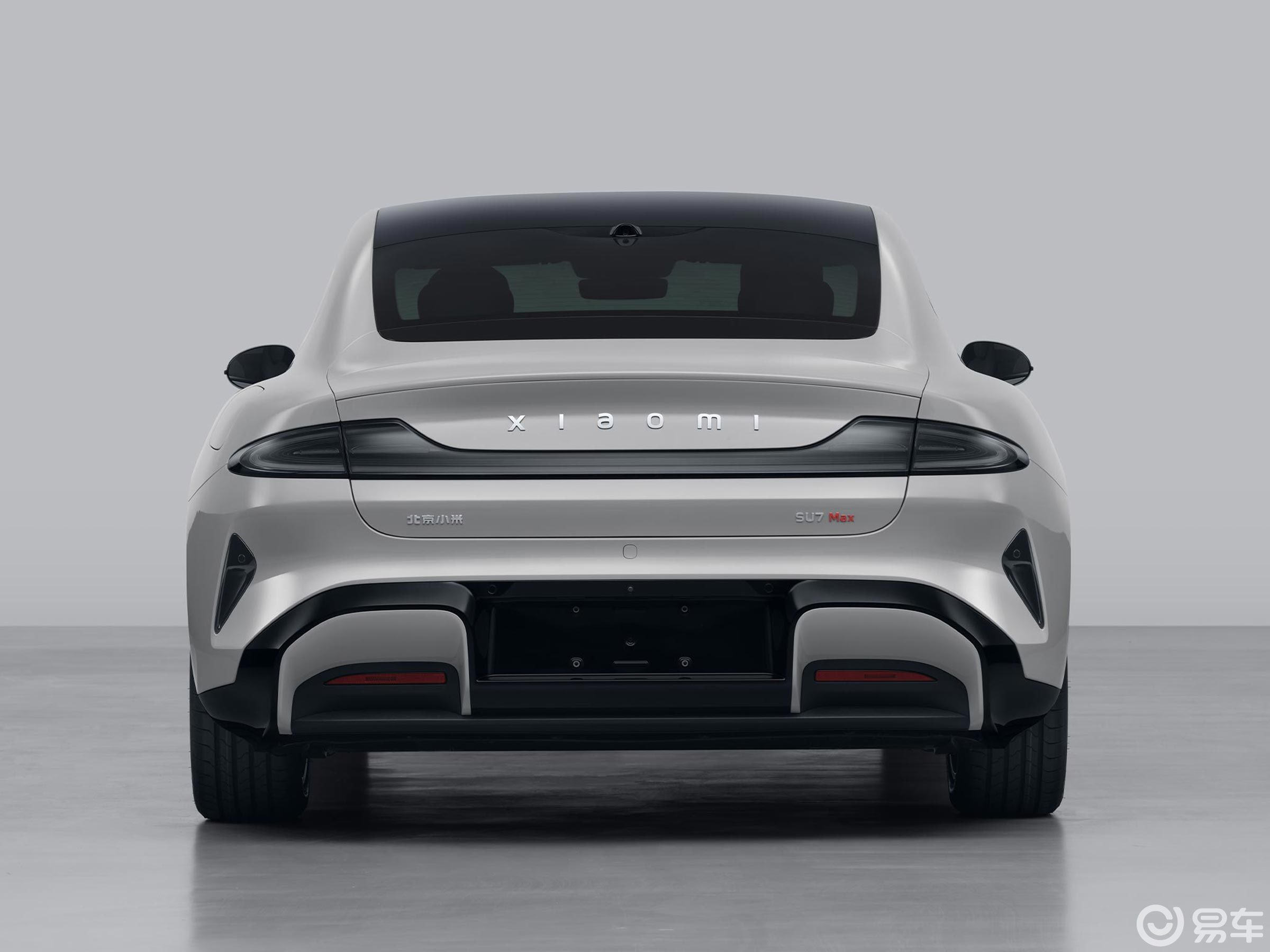 小米发布五大汽车核心技术 首款车型小米SU7正式亮相_智能_领域_手机