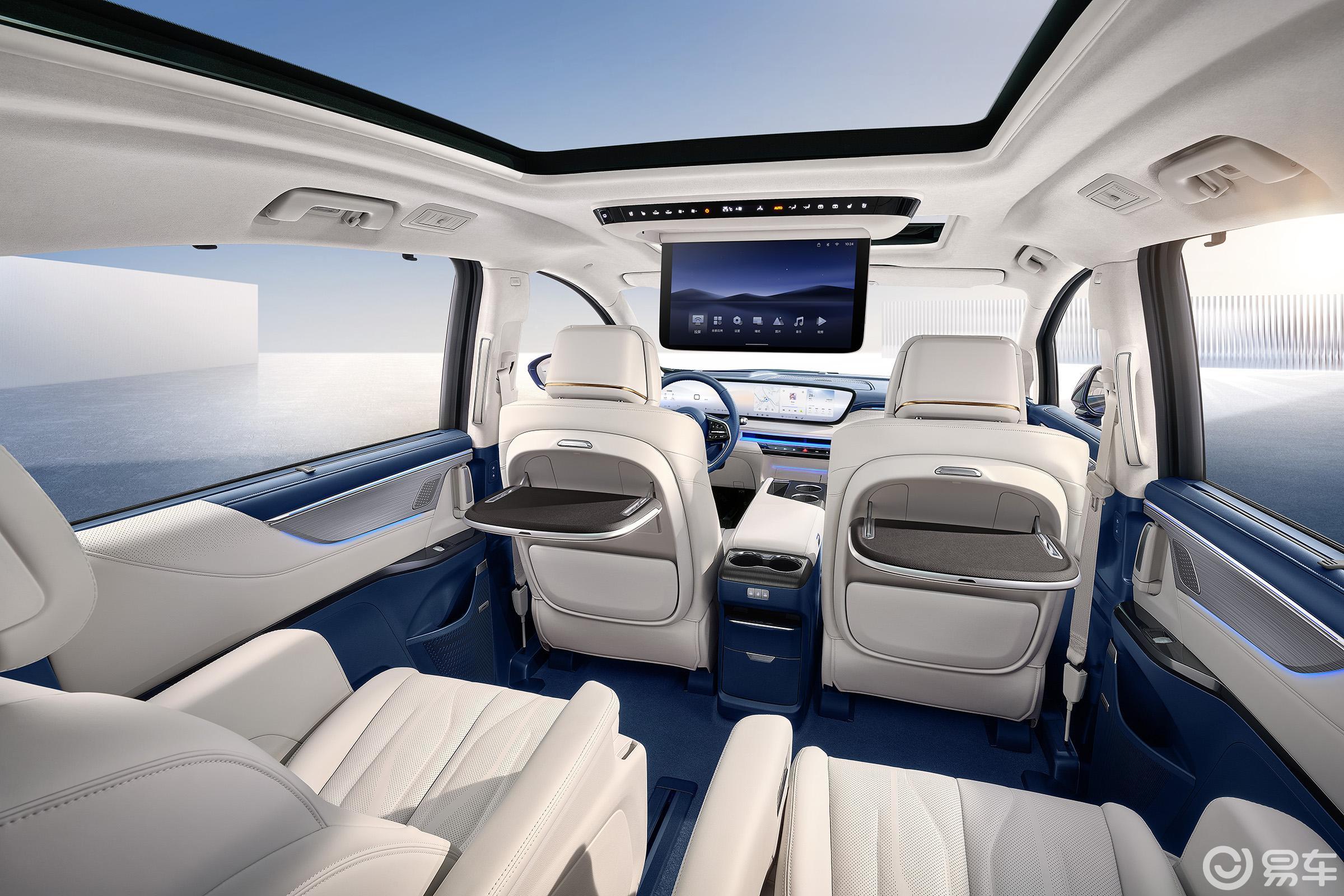 别克gl8 插电混动轴距_方向盘_充电