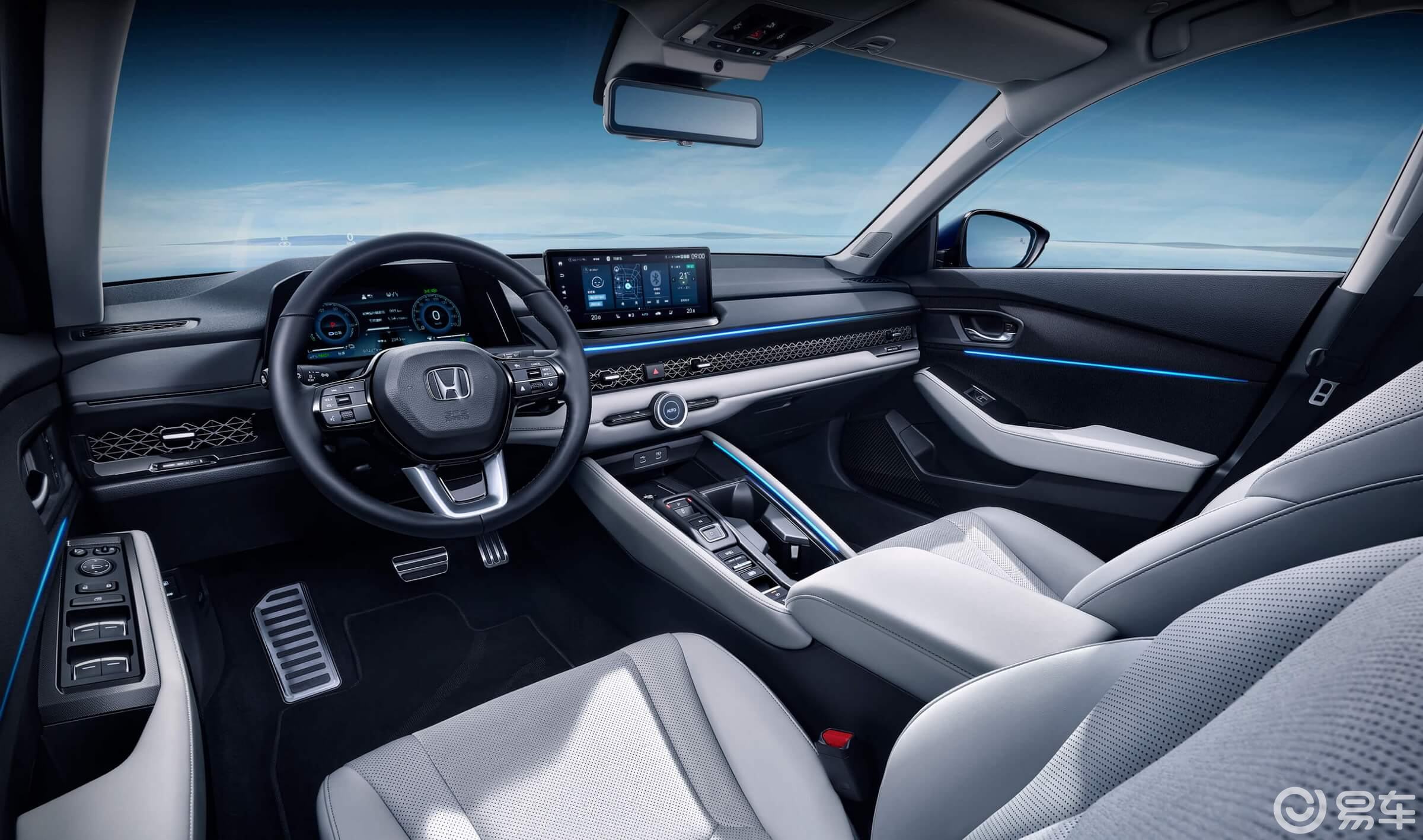 B级家轿大对决！2026款蒙迪欧VS本田雅阁，谁能胜出？