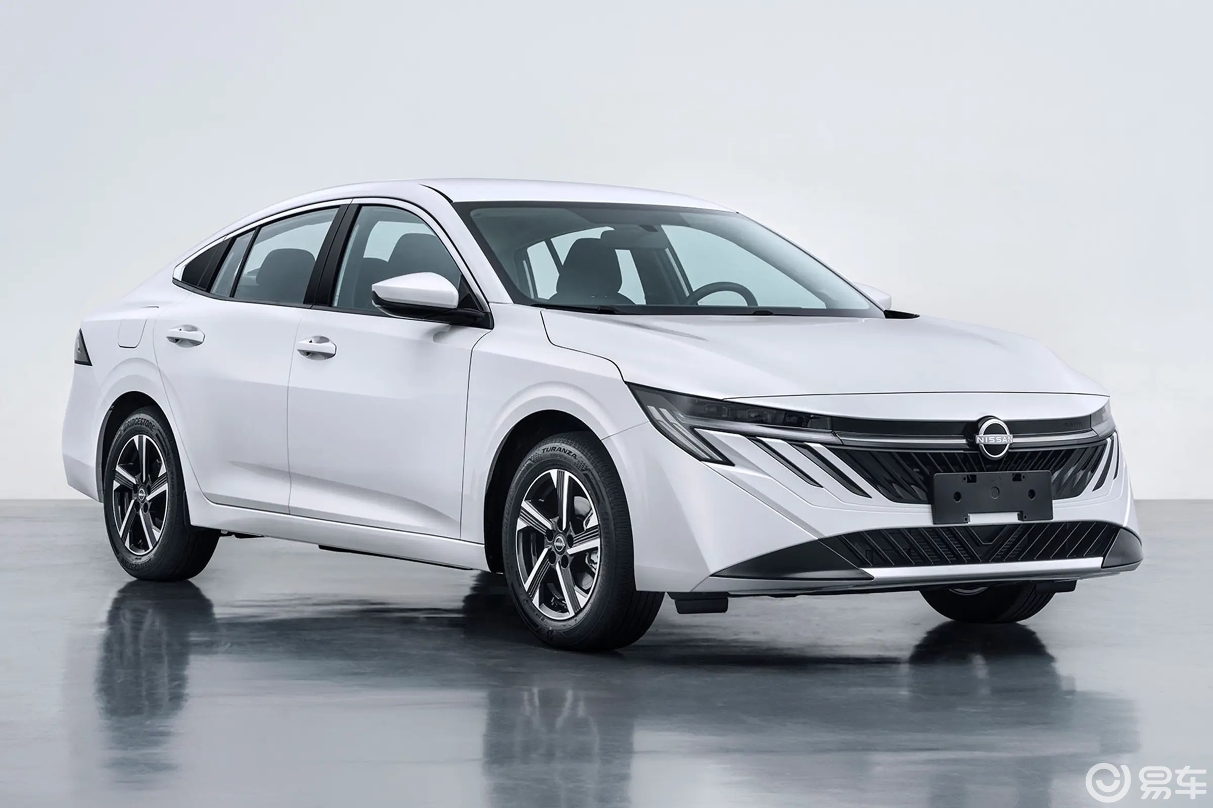 新款日产轩逸正式量产！全新外观时尚运动，预计一季度上市