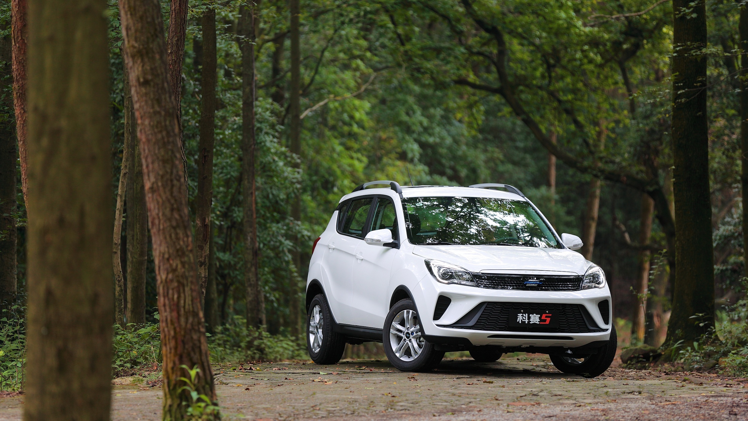 新款长安欧尚科赛5上市顶配不到7万