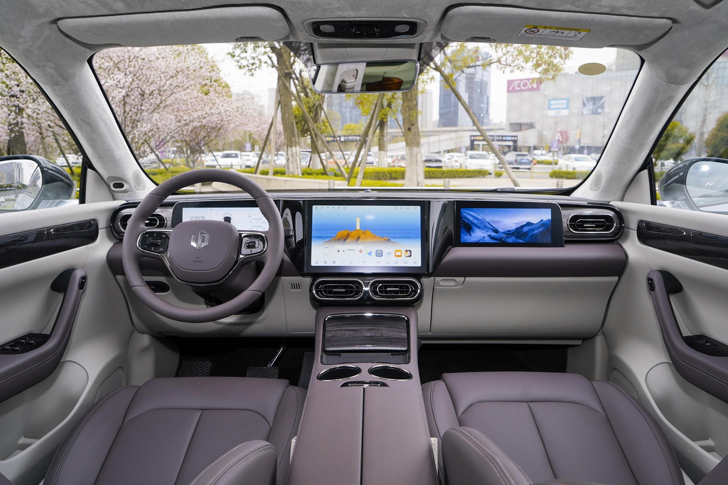 零跑c11 增程版车身-扰流板-内饰-易车