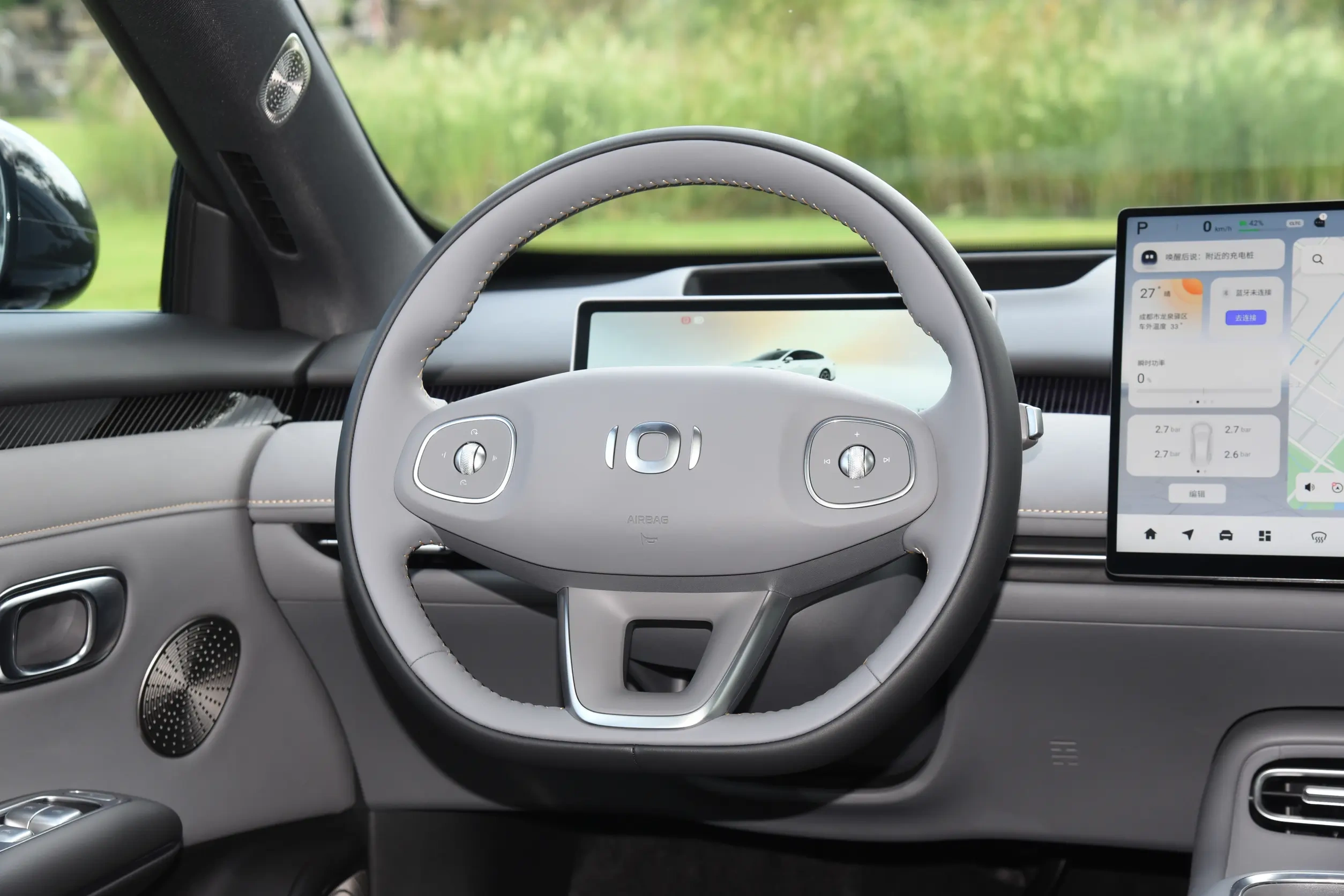 小鹏MONA M03风头正盛,长安启源A06凭何截胡?