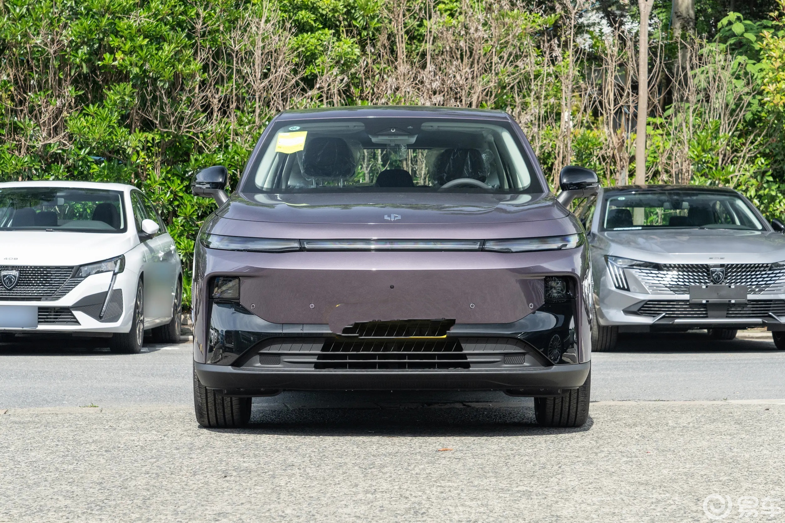 零跑B10对比银河E5，10万级家用纯电SUV怎么选？