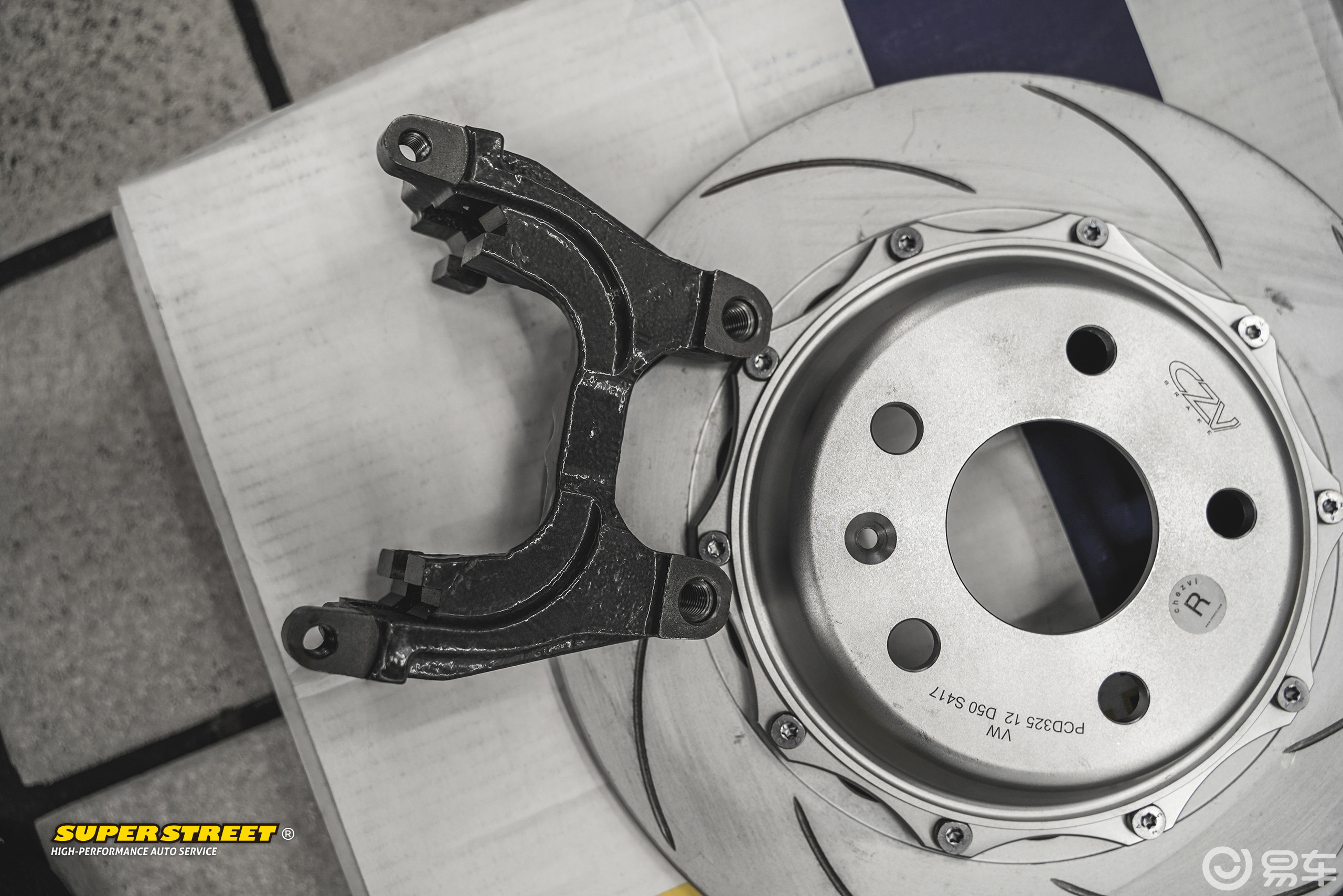 大众迈腾改装czv后加大刹车划线盘