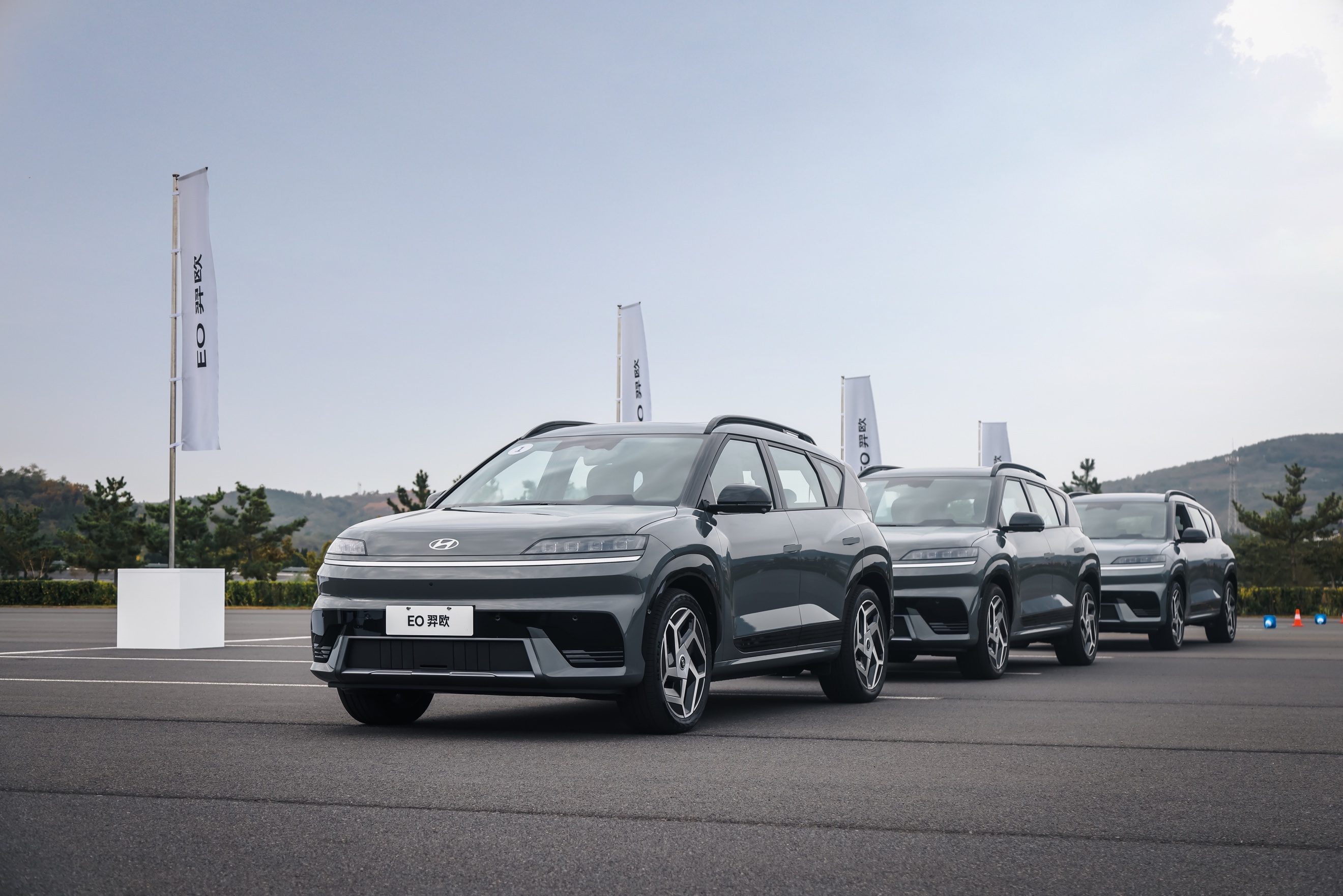 这才是纯电市场的品质觉醒 试驾北京现代EO羿欧