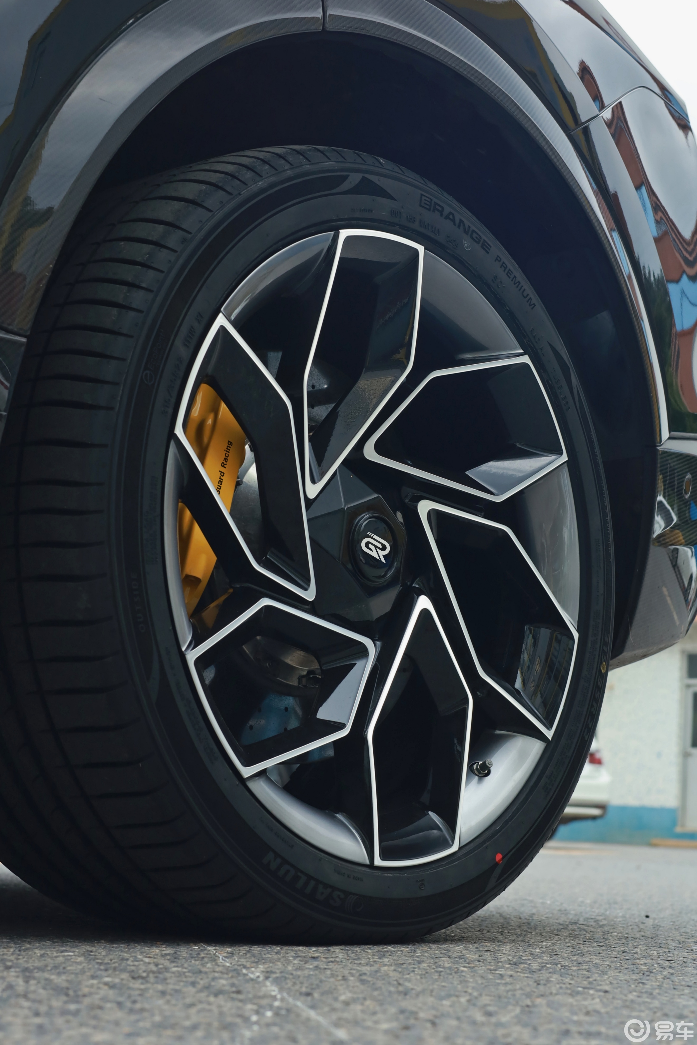 路特斯Eletre R +升级GR原创锻造轮毂!