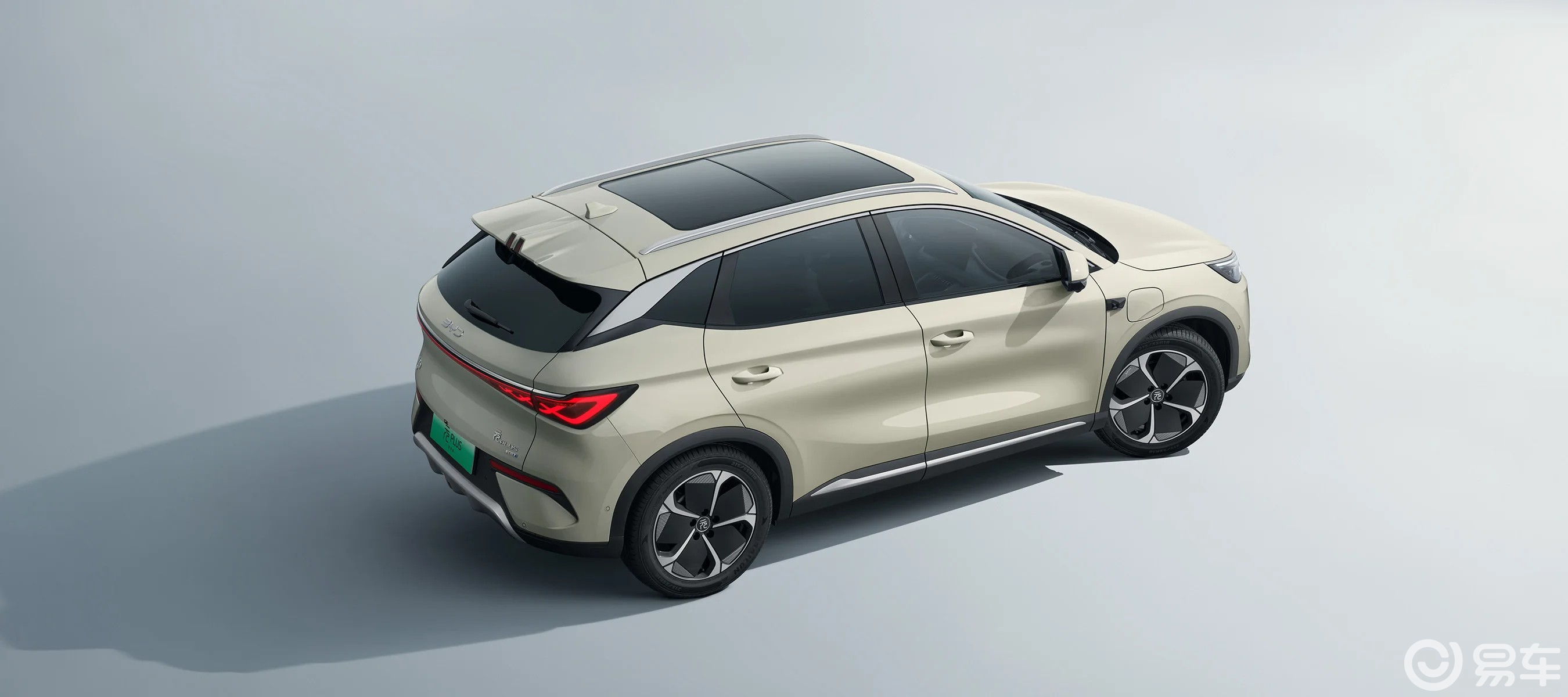 银河E5与元PLUS，谁更懂15万级家庭的心？