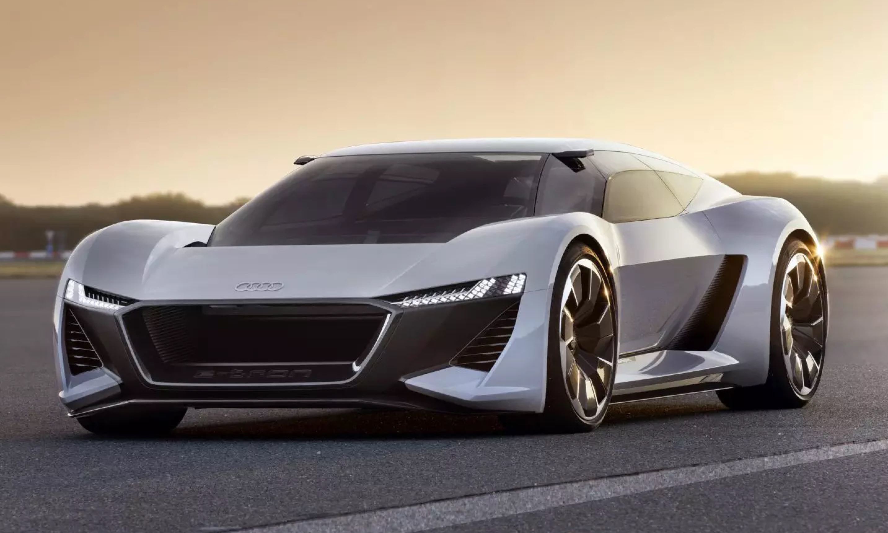 奥迪r8/tt停产在即 未来或推出纯电超跑补足产品线