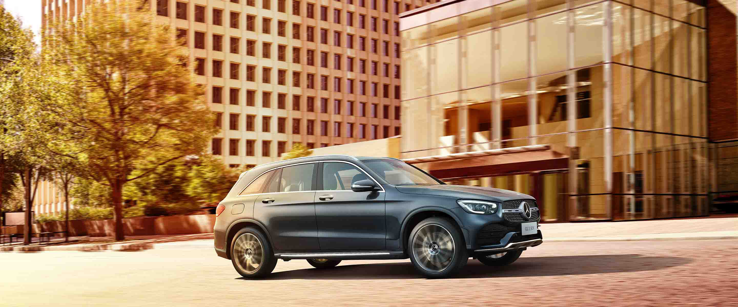 2020款奔驰glc最高优惠6.9万 现在不入手还在何时