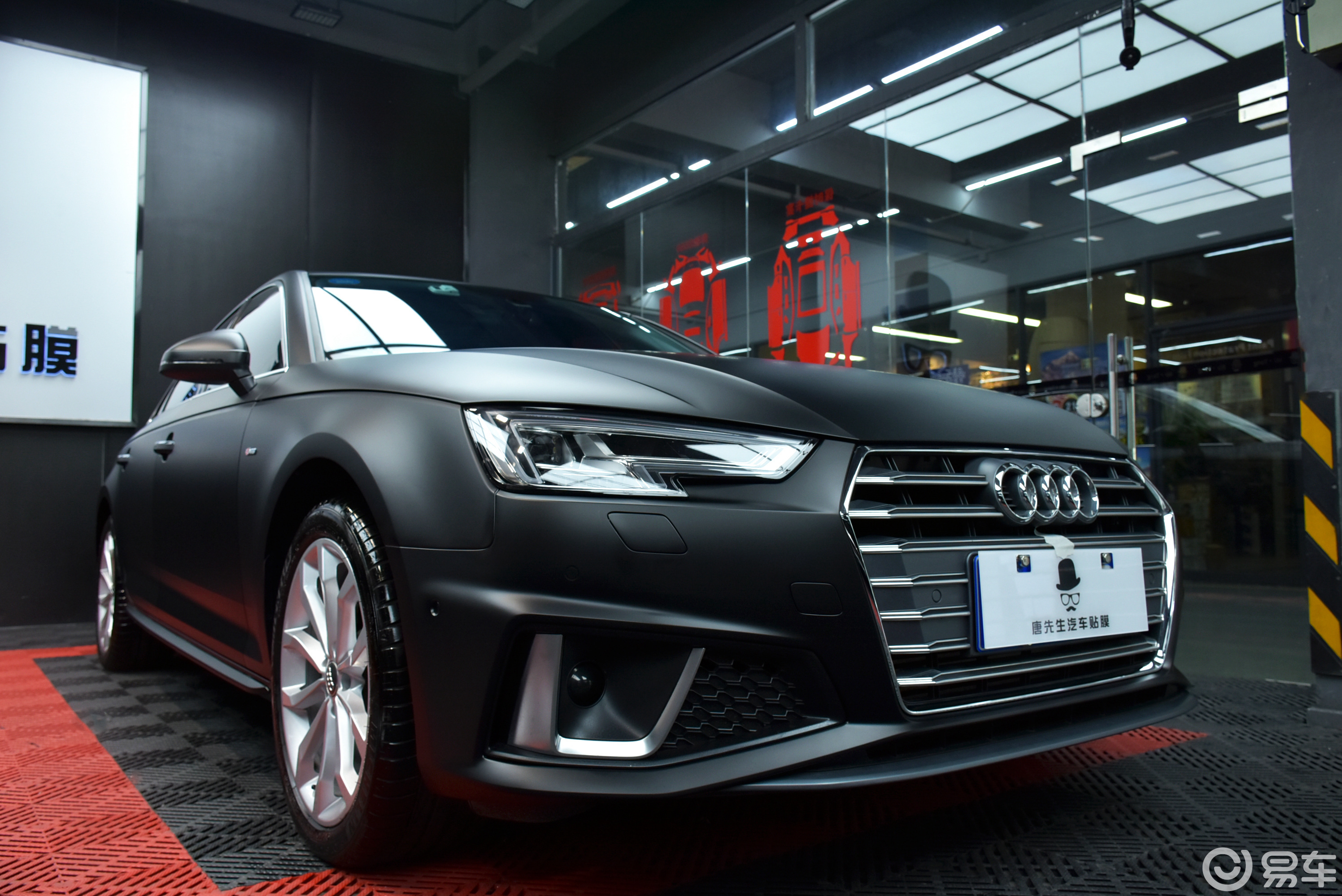 奥迪a4哑光黑菱角线条分明更具张力沉稳低调内敛有内涵