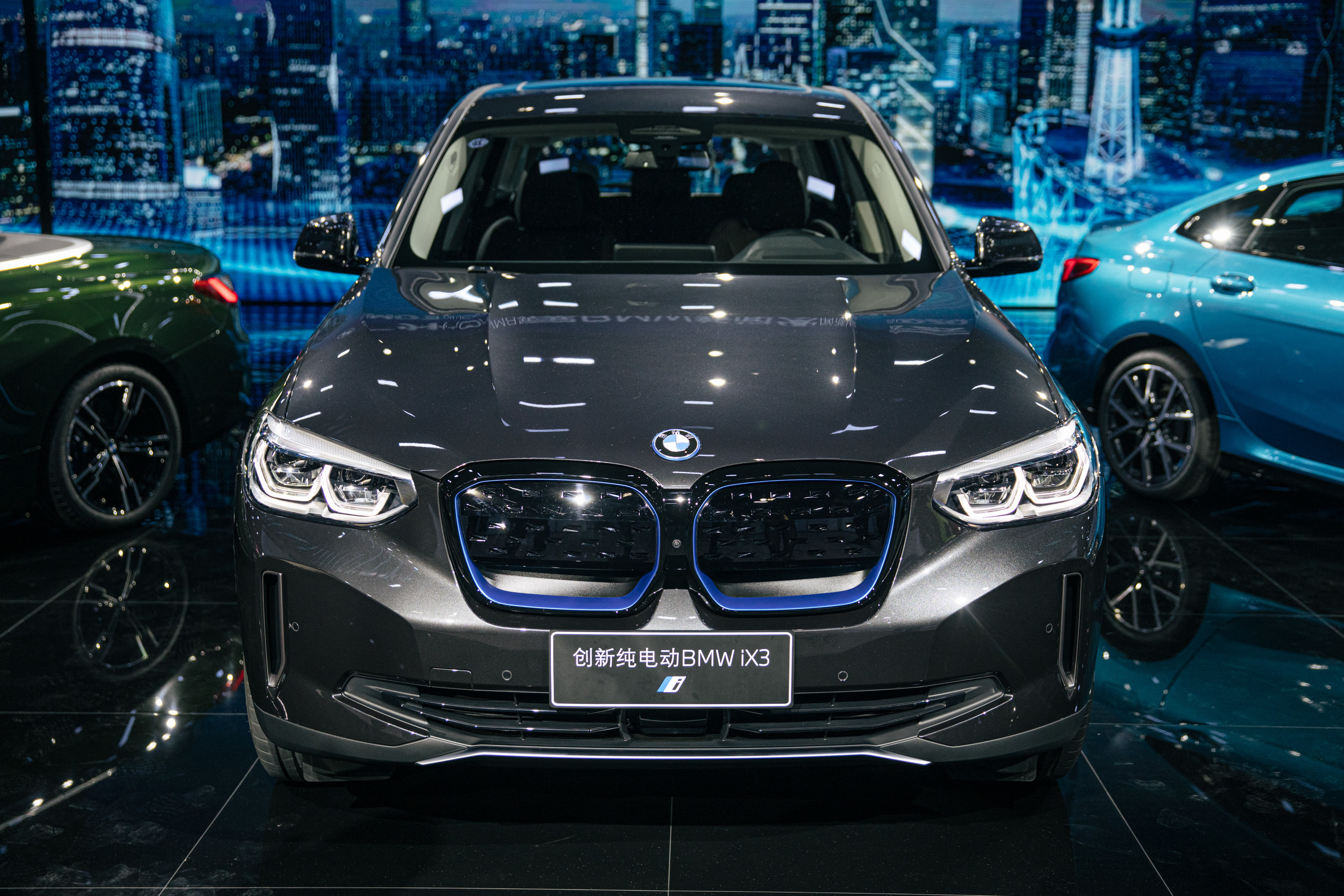 要提速还是要续航?奔驰eqc和宝马ix3你选谁?