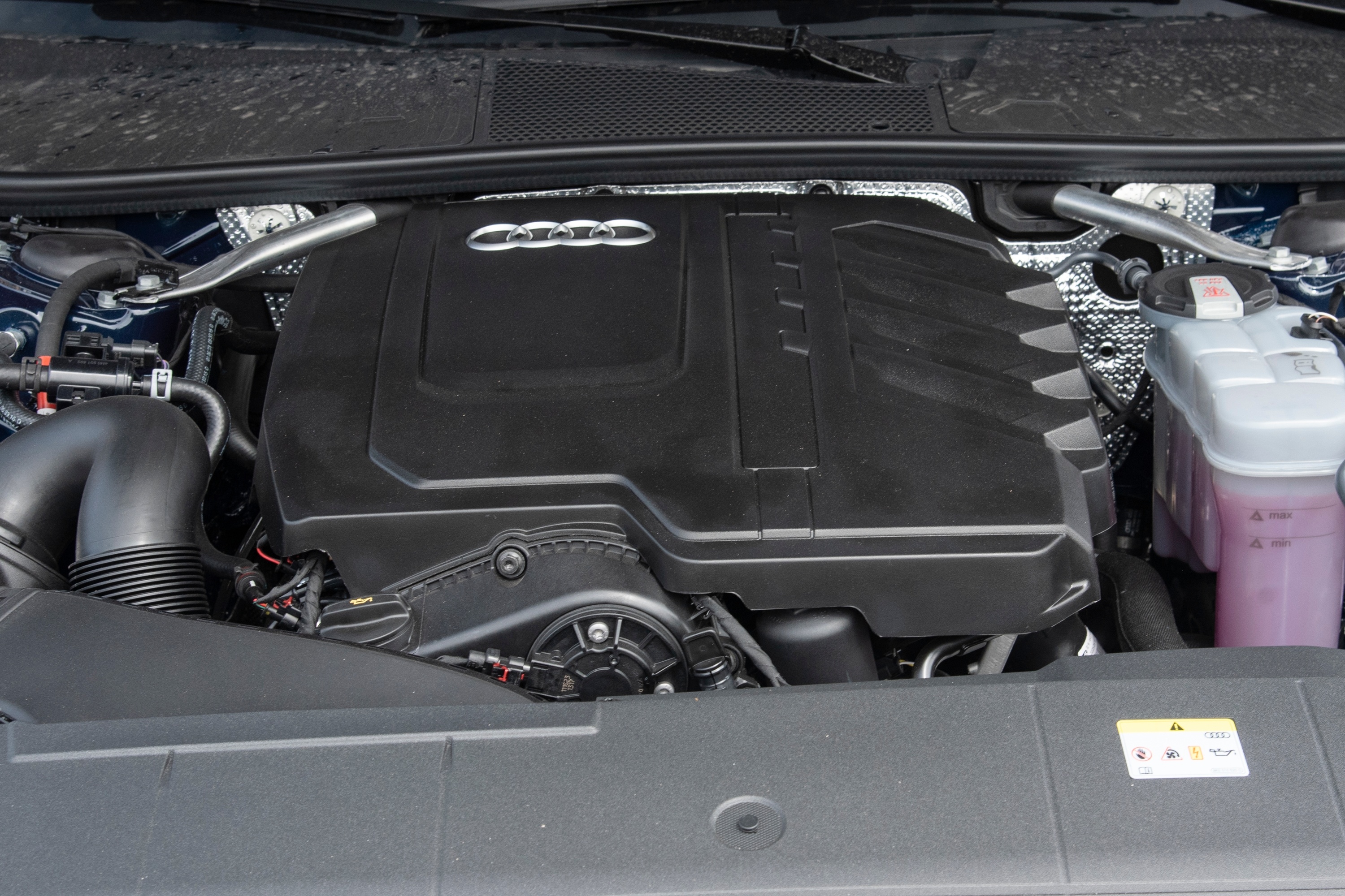 奥迪a7l的动力配置同样让人心动不已_易车