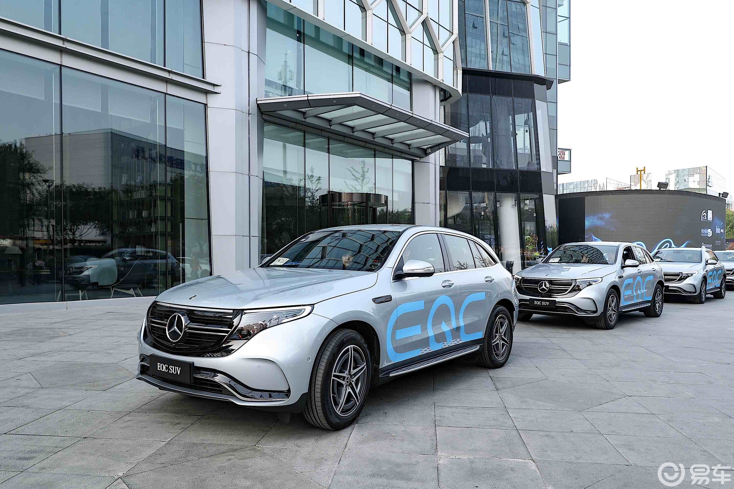 全新梅赛德斯-奔驰eqc纯电suv媒体体验之旅