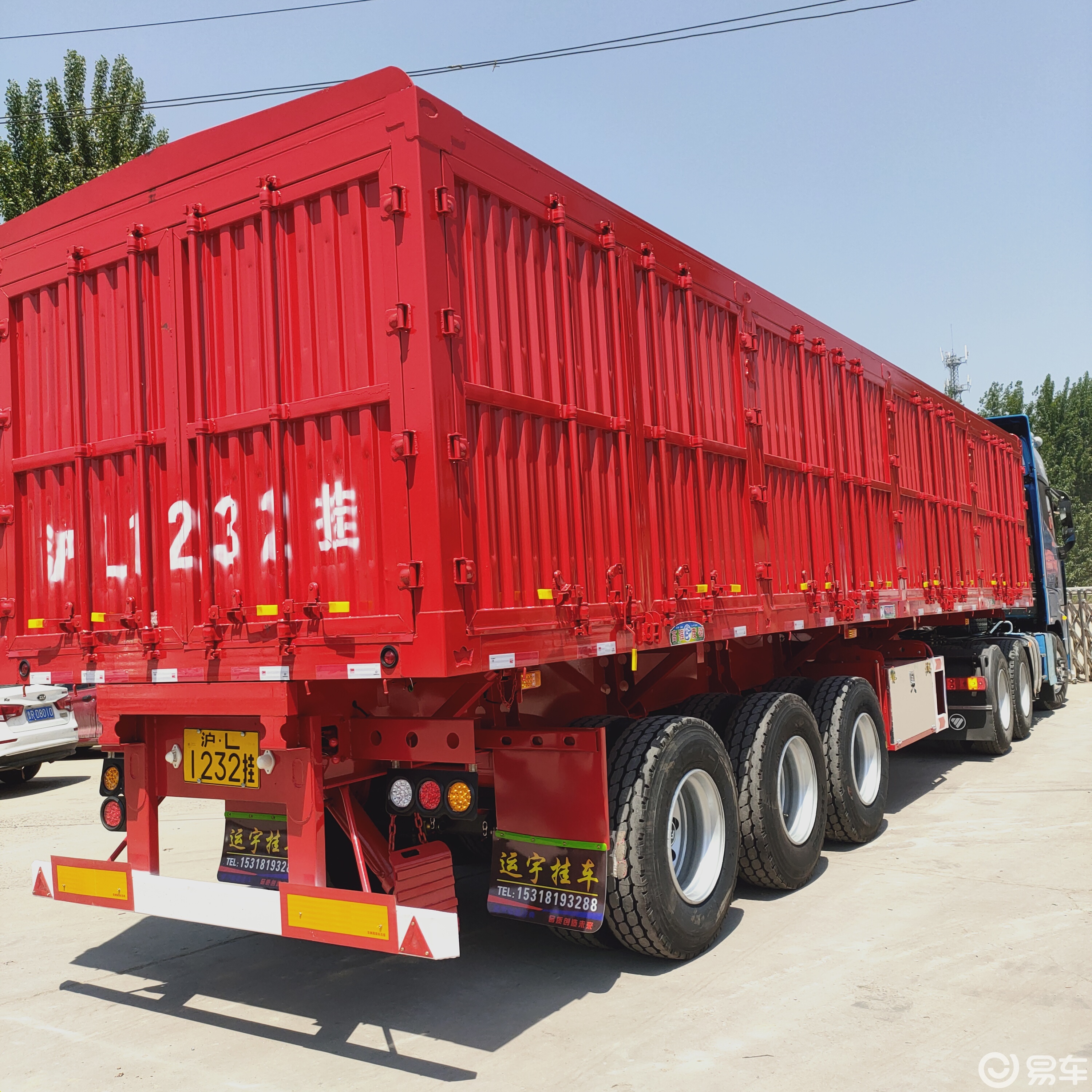 平板自卸半挂车价格火爆车型国内