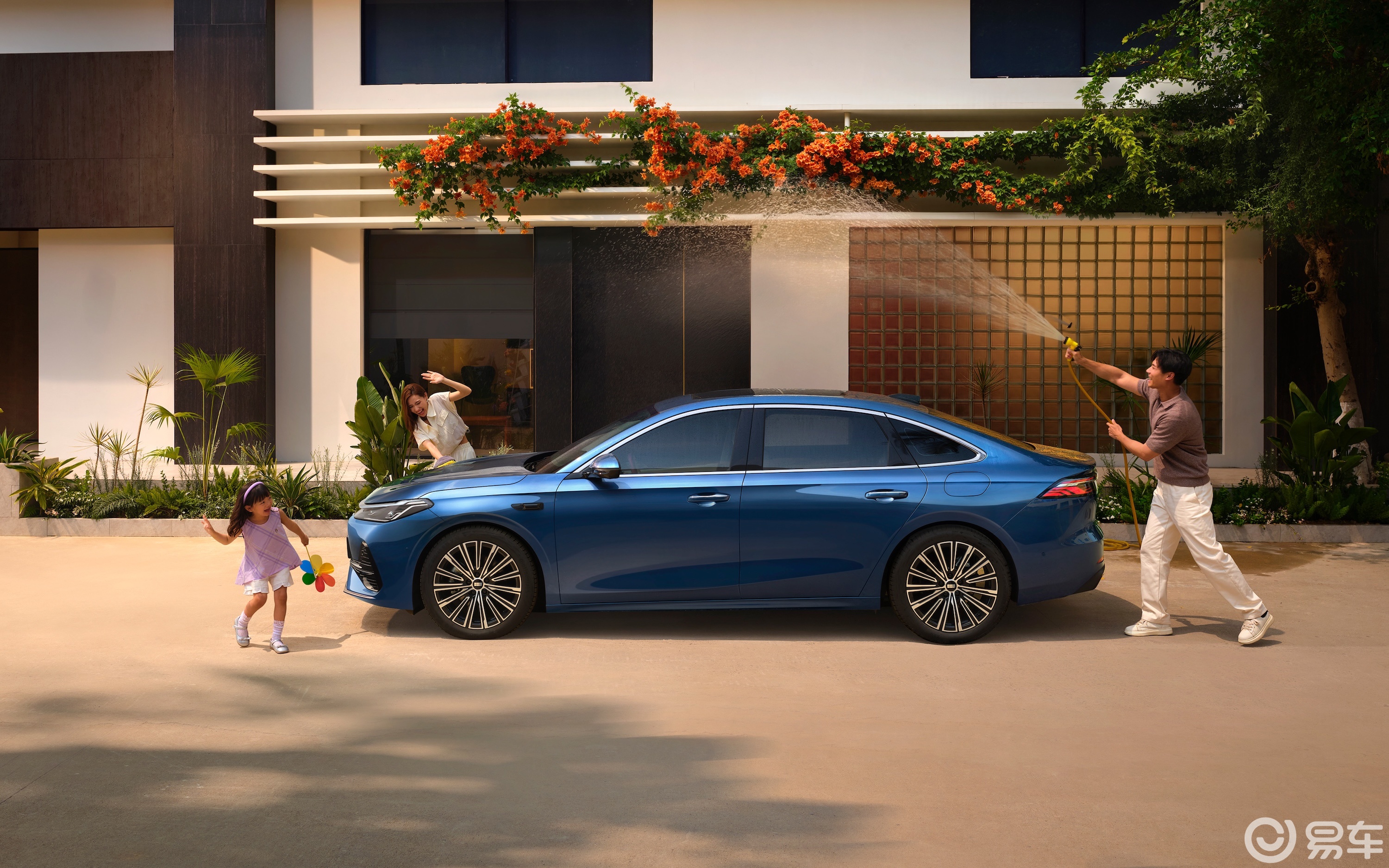 双车并发势不可挡！吉利银河A7的优势在哪里