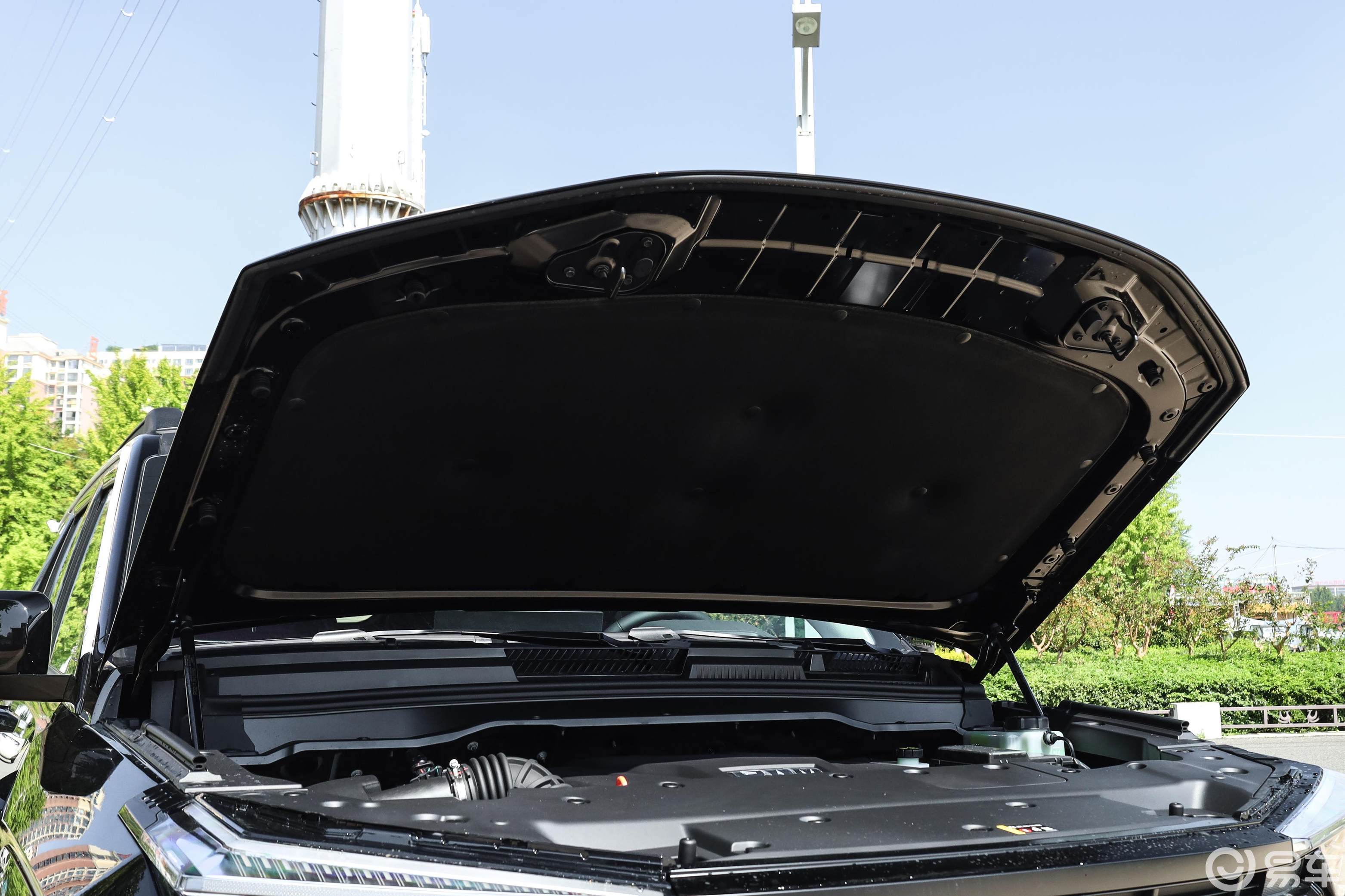 30.98万起 全新坦克400预售 两款车型各侧重什么?