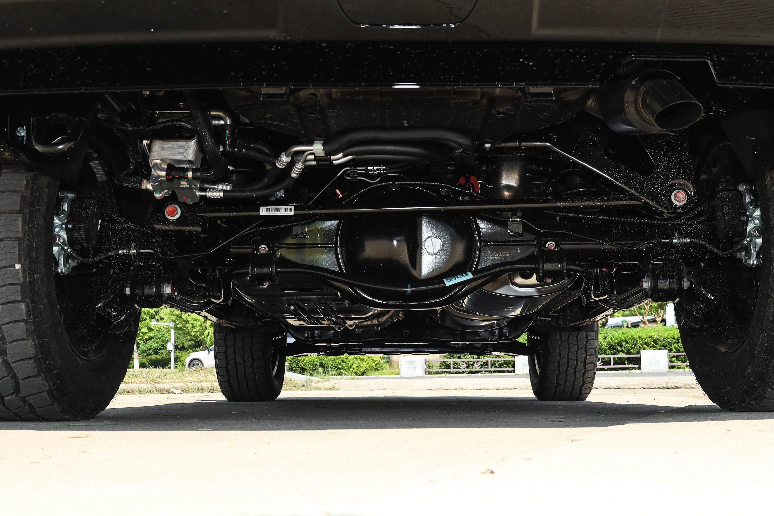 30.98万起 全新坦克400预售 两款车型各侧重什么?