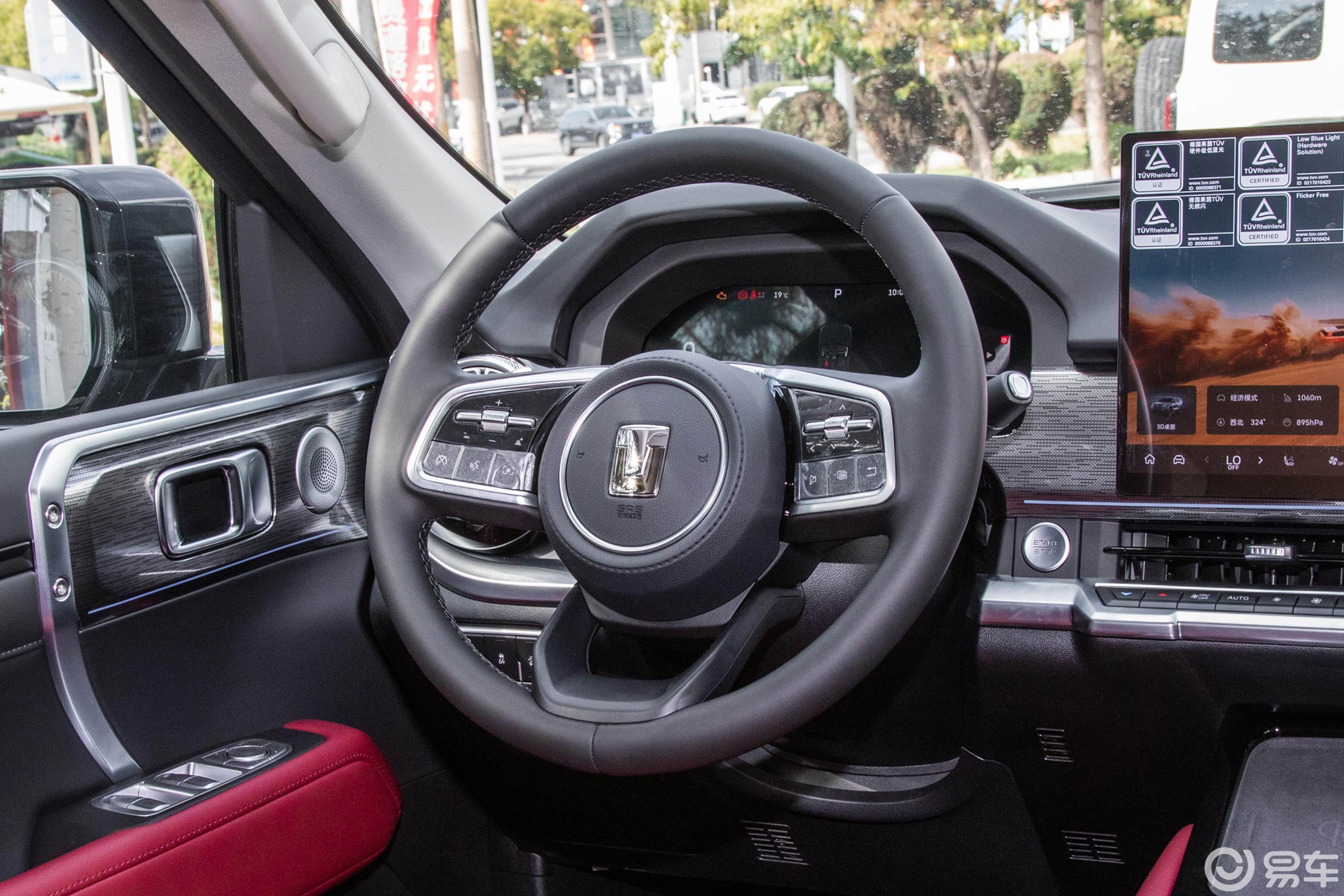 30.98万起 全新坦克400预售 两款车型各侧重什么?