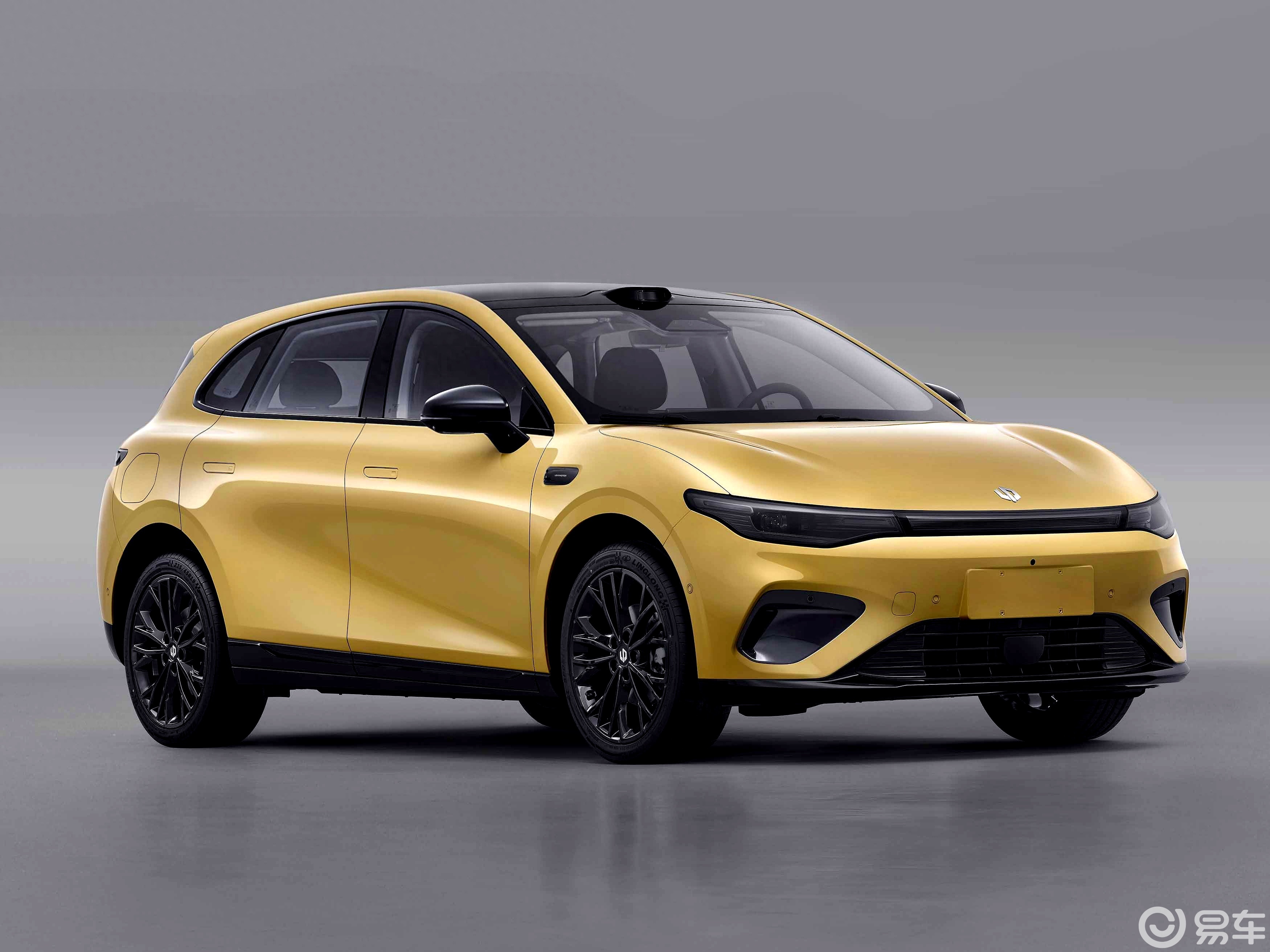 新势力销冠闯关轿跑：零跑Lafa5预售，价格竟比同级贵？