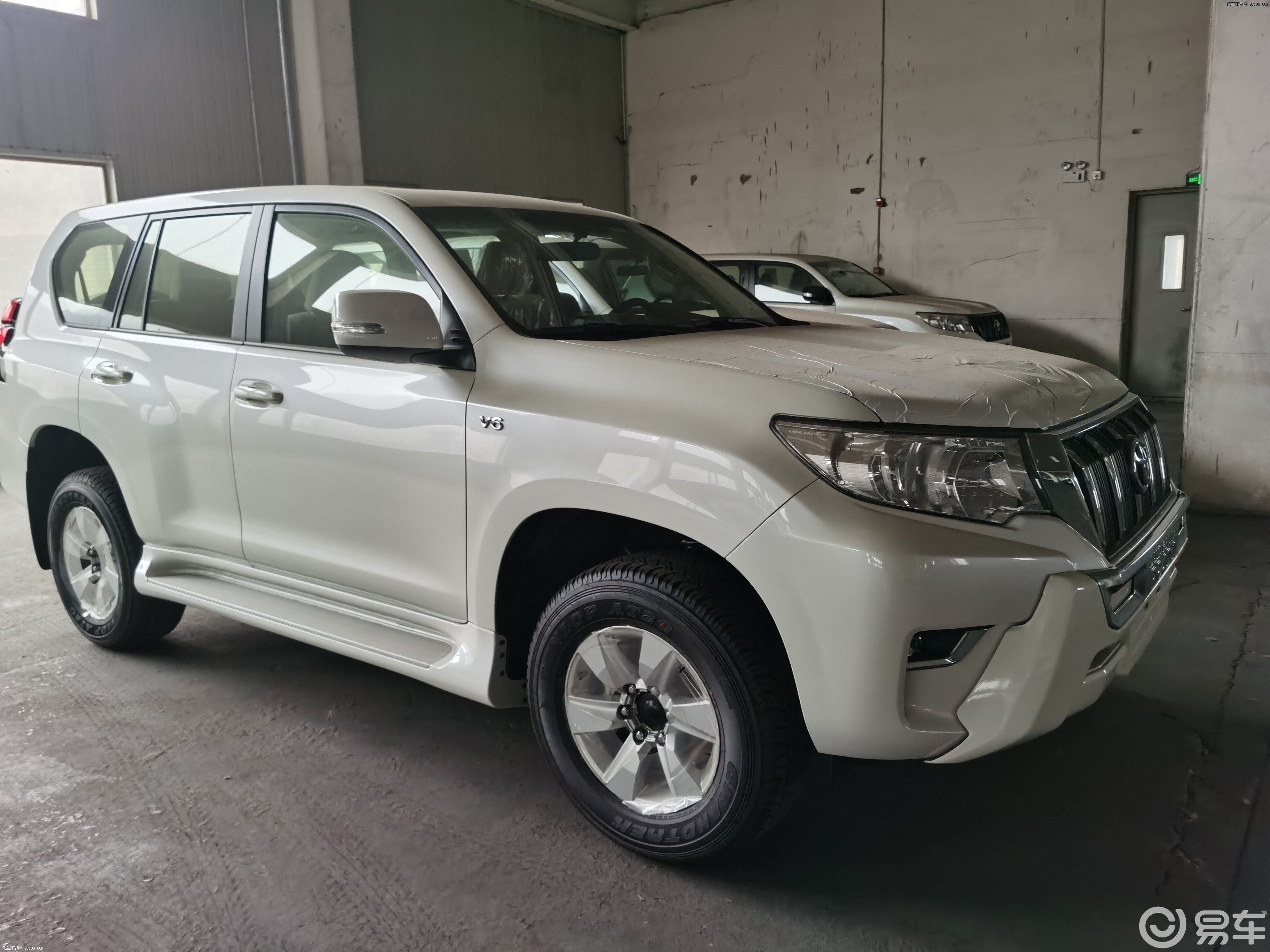 全系20款丰田霸道4000高配详细实拍配置介绍