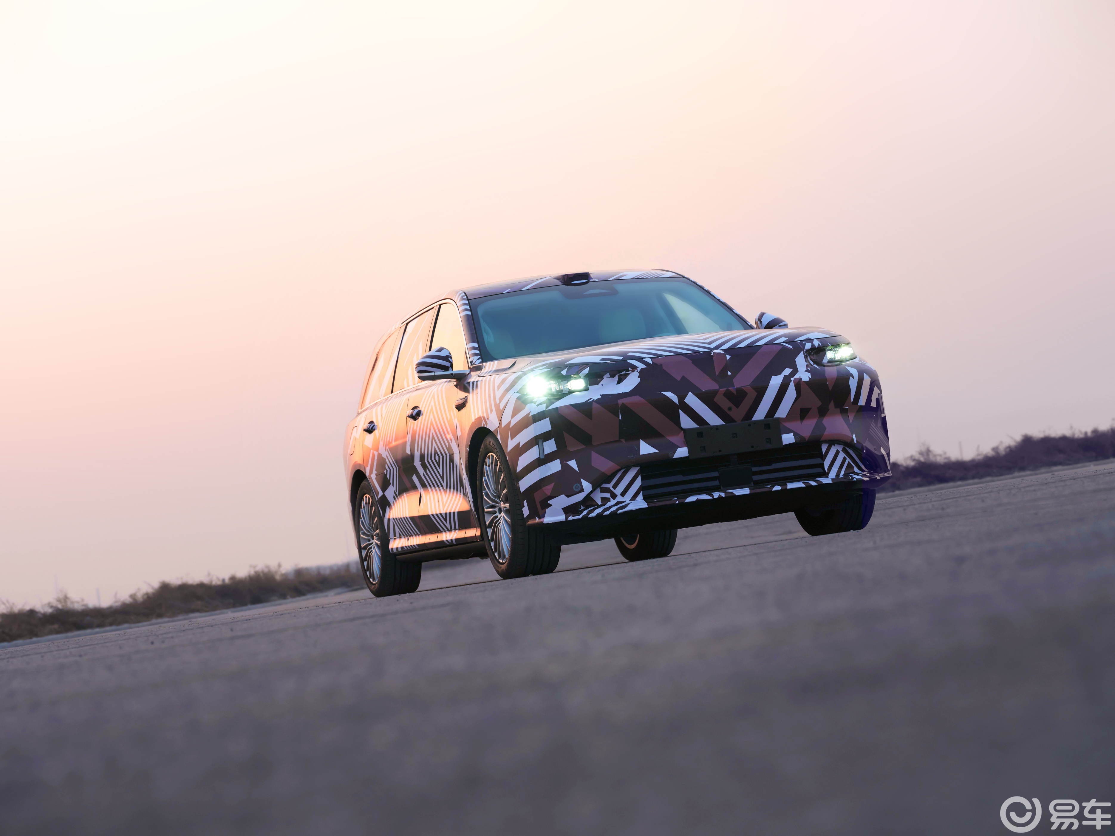 魏建军再出招，魏牌旗舰之作V9X有何看点？