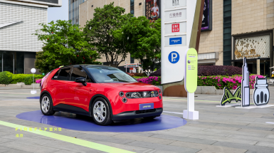 萤光集结 自在发光