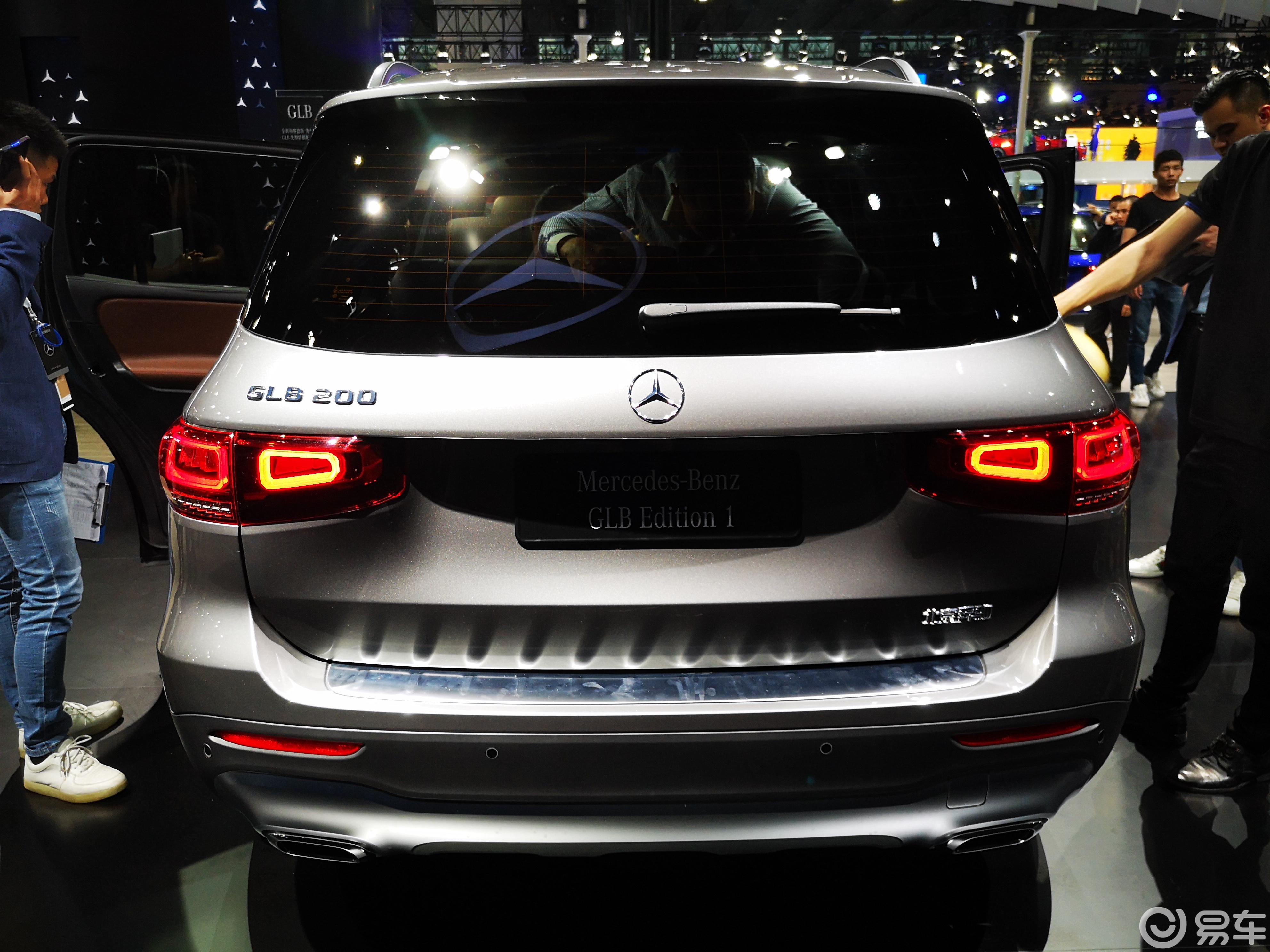 奔驰glb广州车展正式发布,这空间让人惊讶!