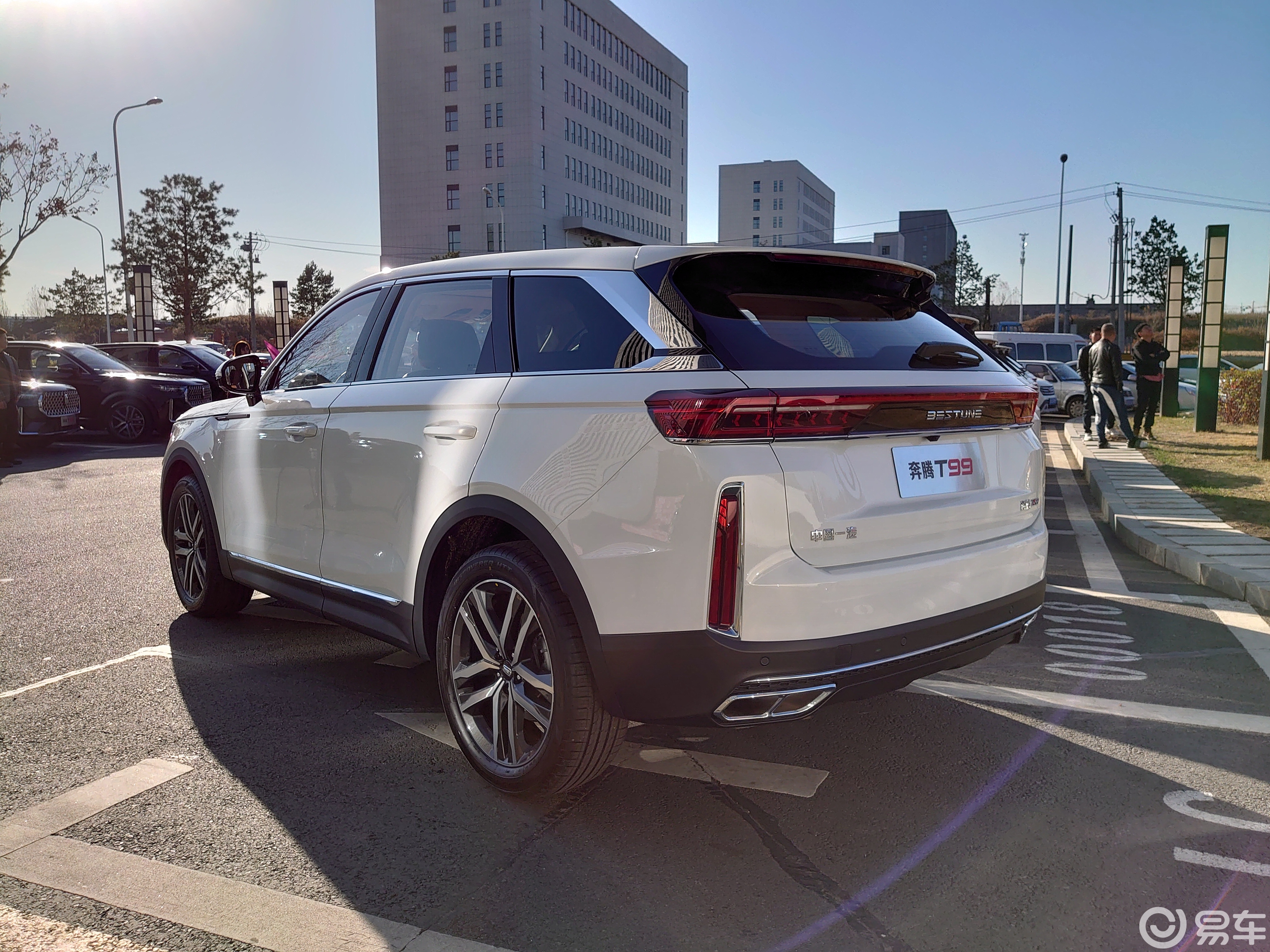 售14991899万元一汽奔腾t99正式上市