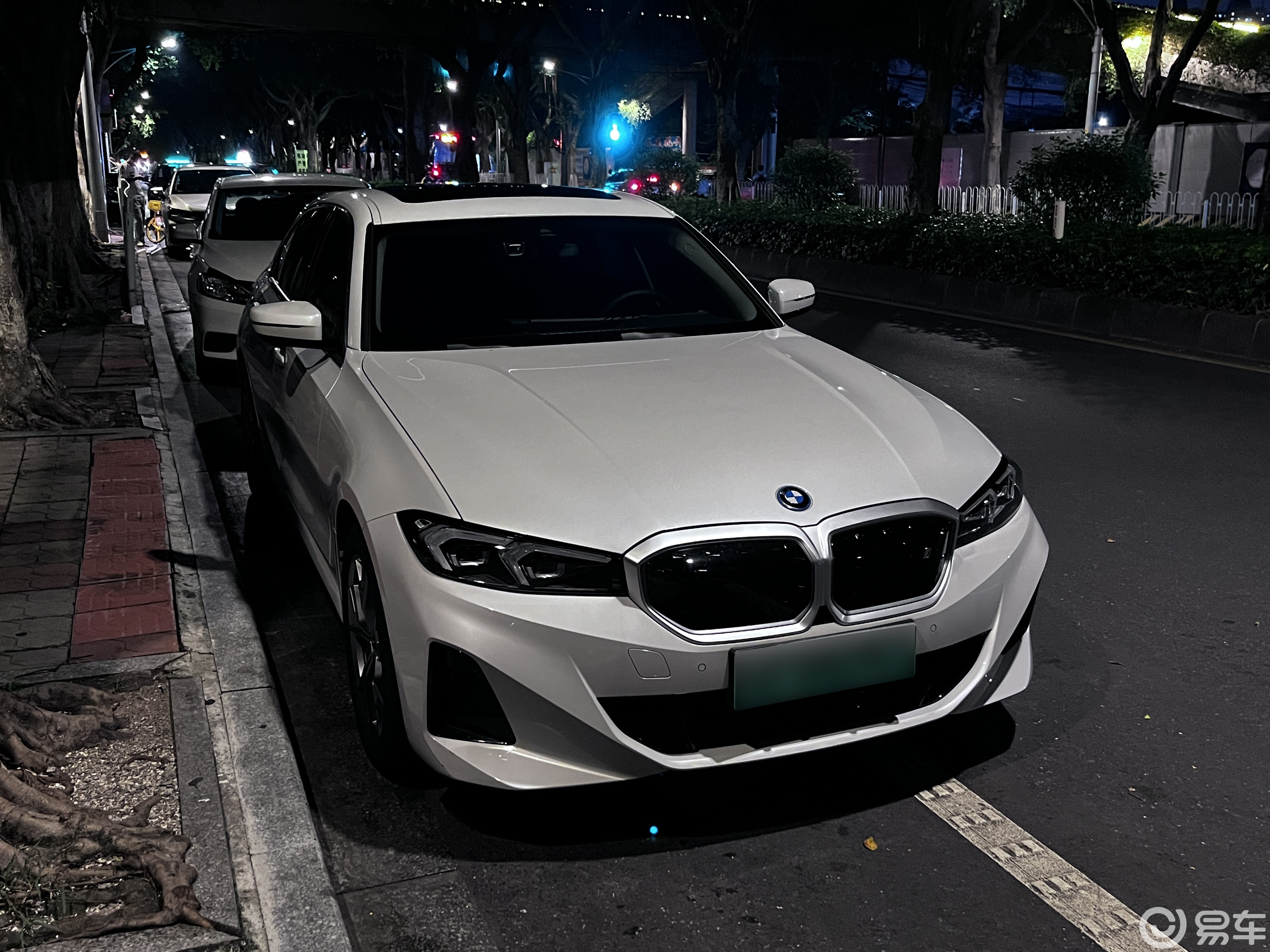 亏7万仍不悔？采访宝马i3车主：太清醒还是老糊涂？